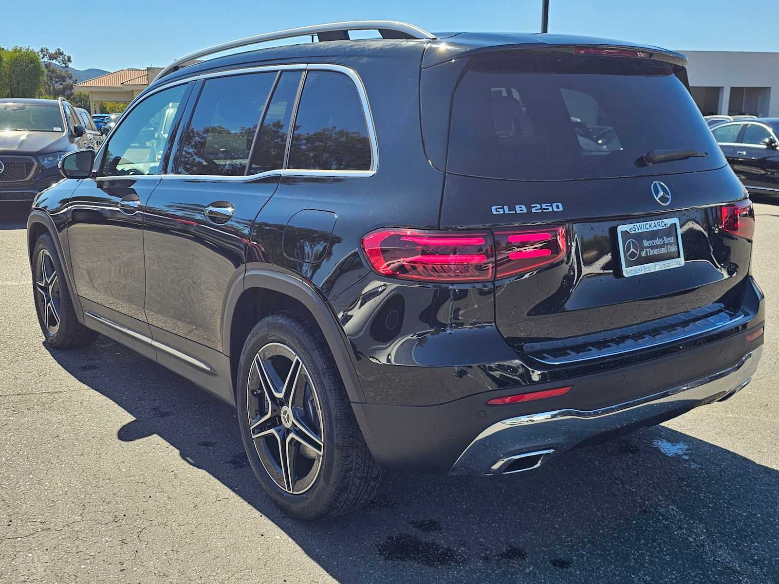 2026 Mercedes-Benz GLB 250 SUV