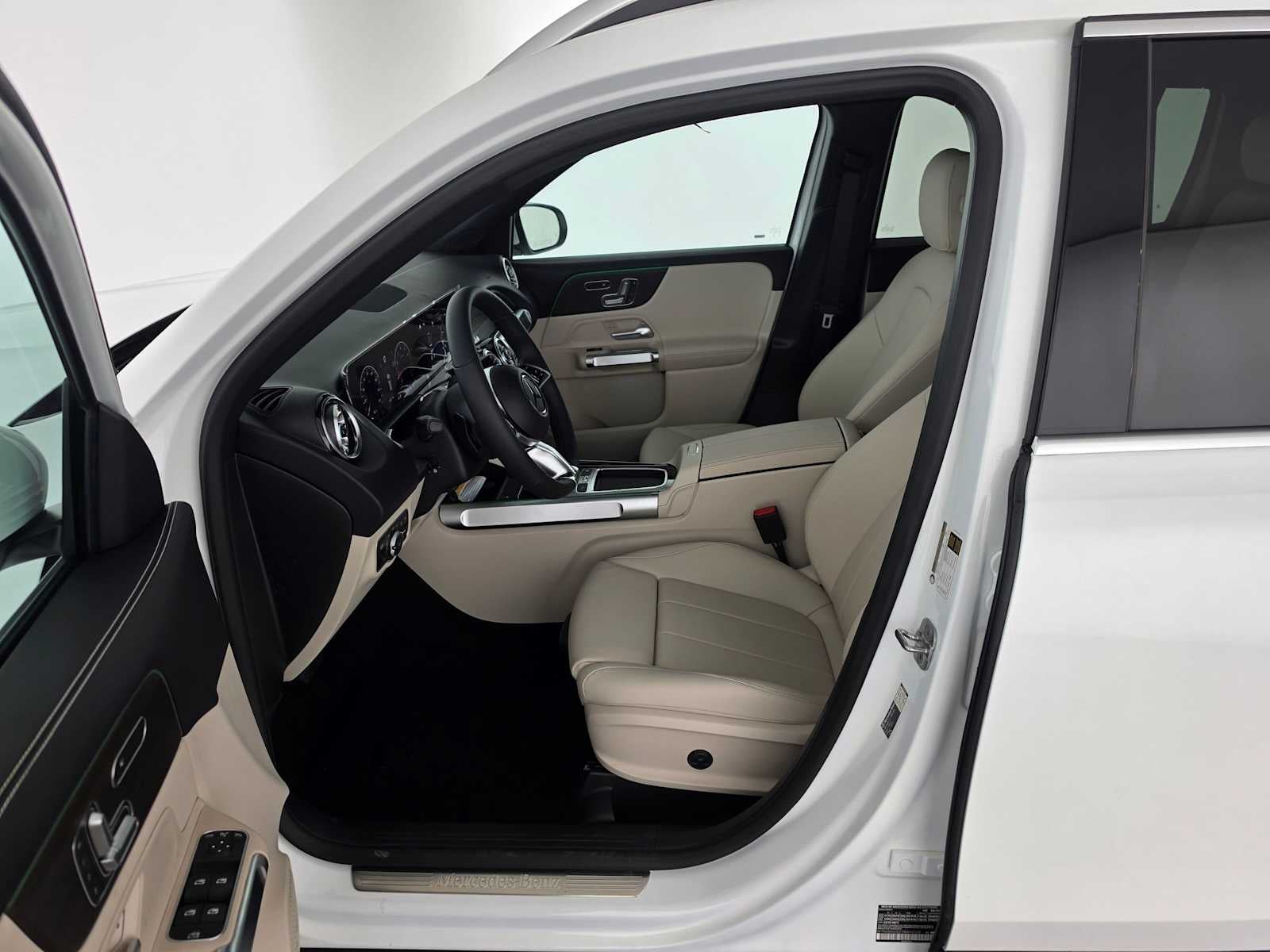 2026 Mercedes-Benz GLB 250 SUV