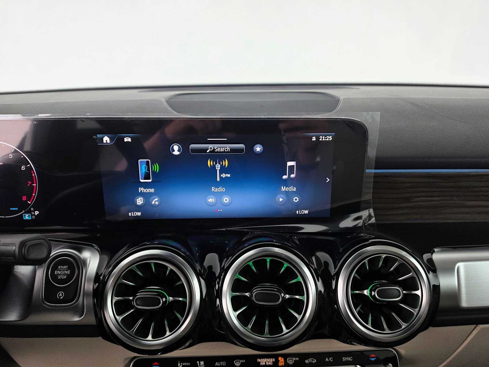 2026 Mercedes-Benz GLB 250 SUV