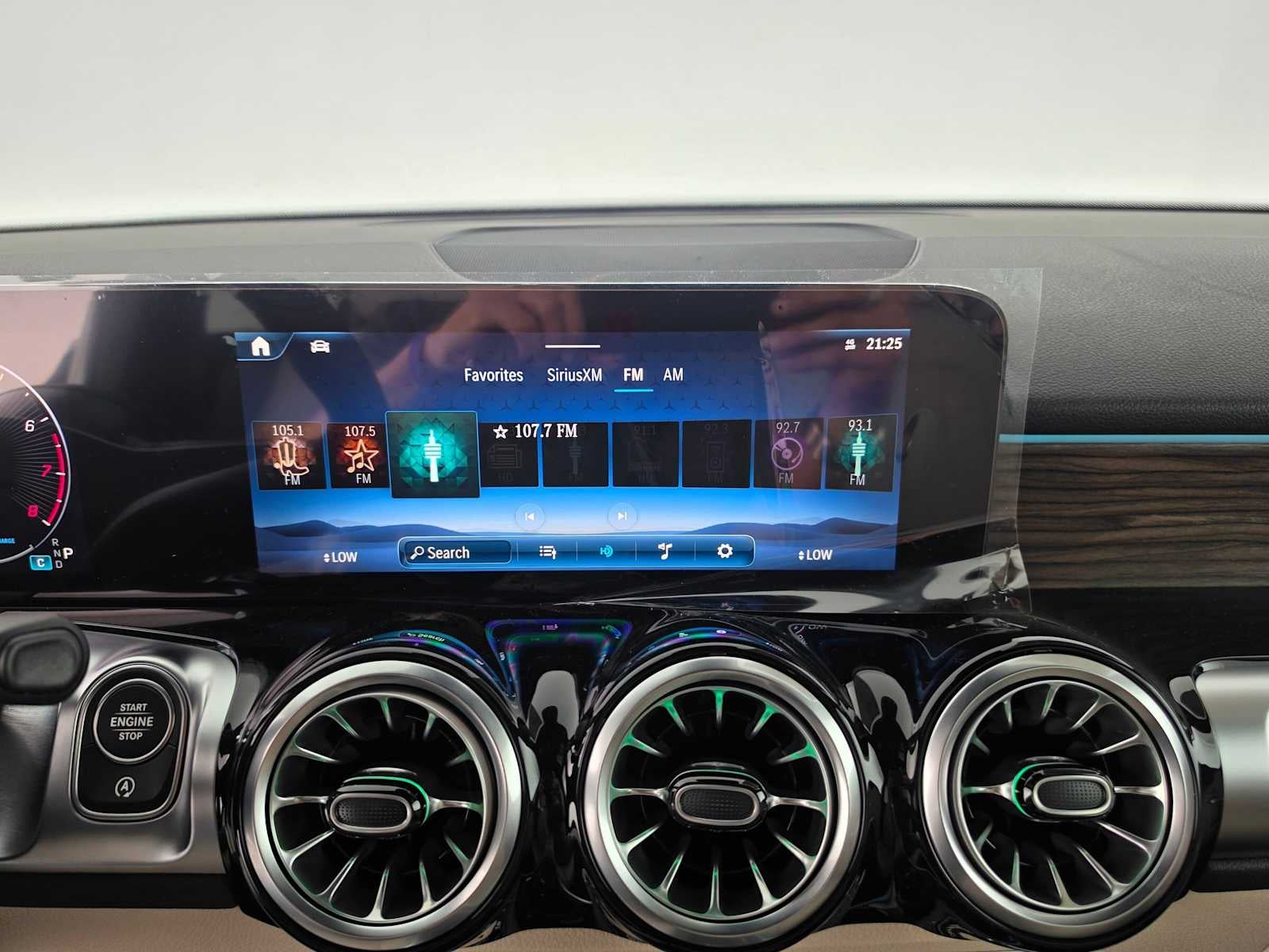 2026 Mercedes-Benz GLB 250 SUV