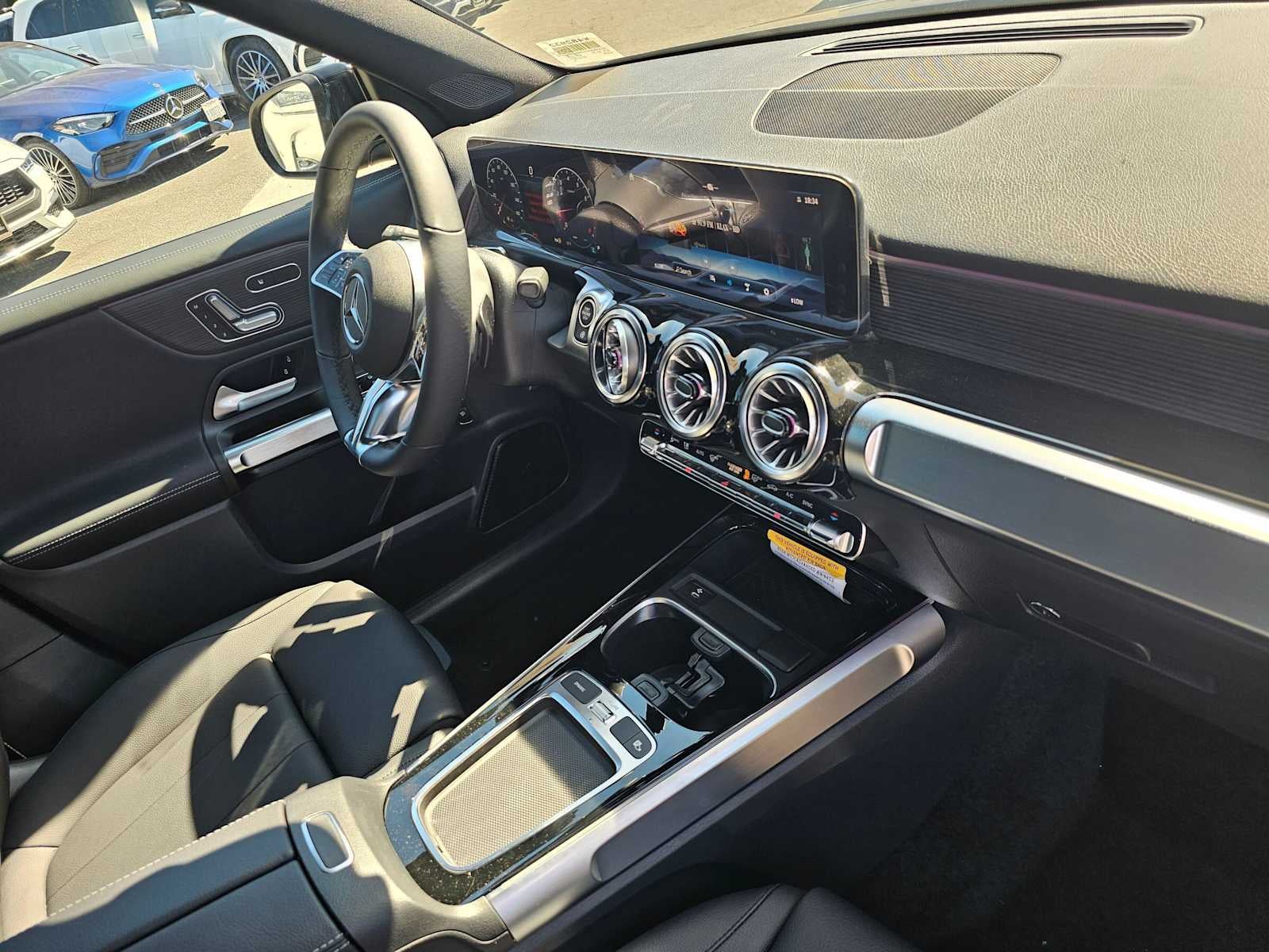 2026 Mercedes-Benz GLB 250 SUV