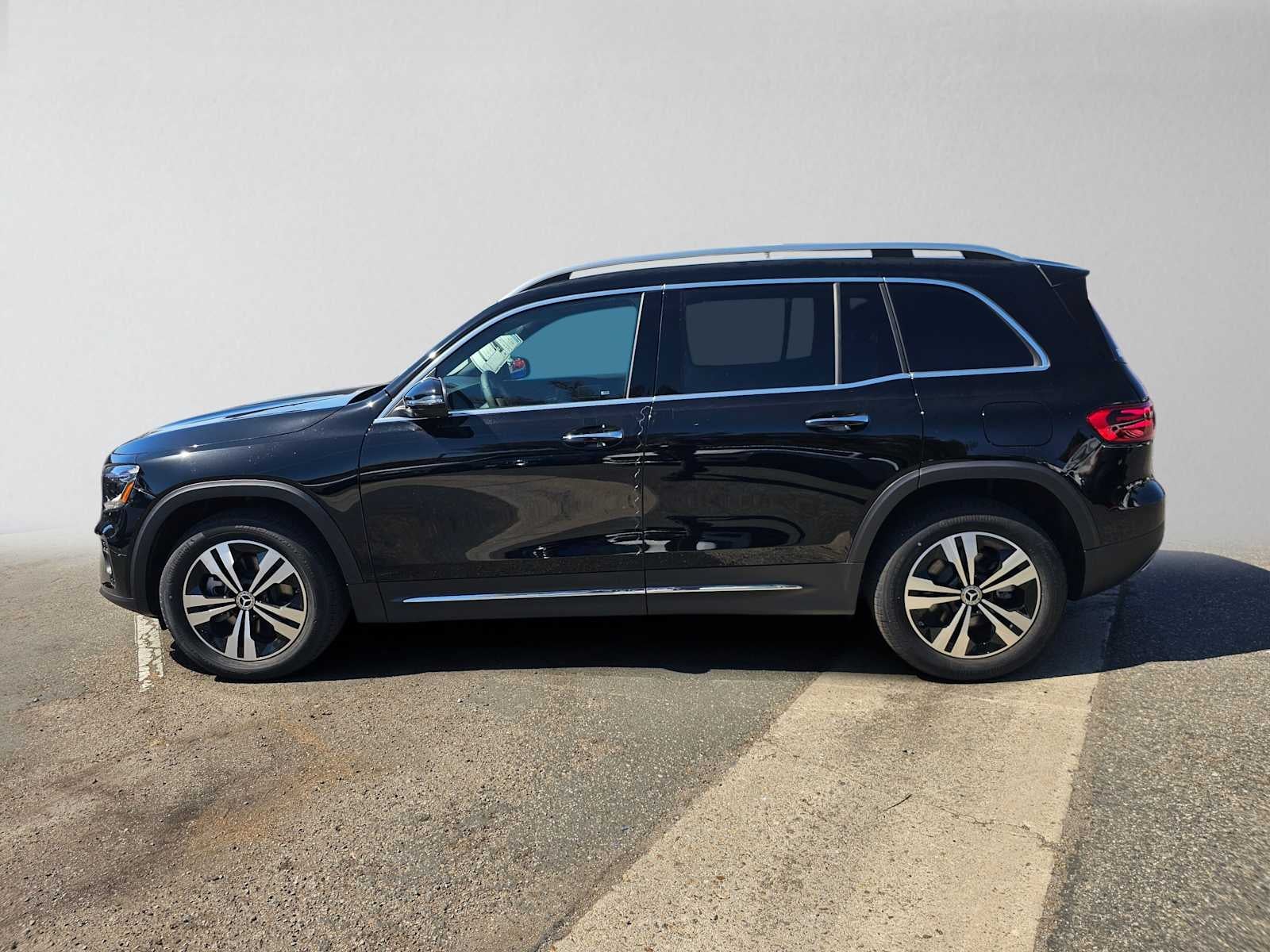 2026 Mercedes-Benz GLB 250 SUV