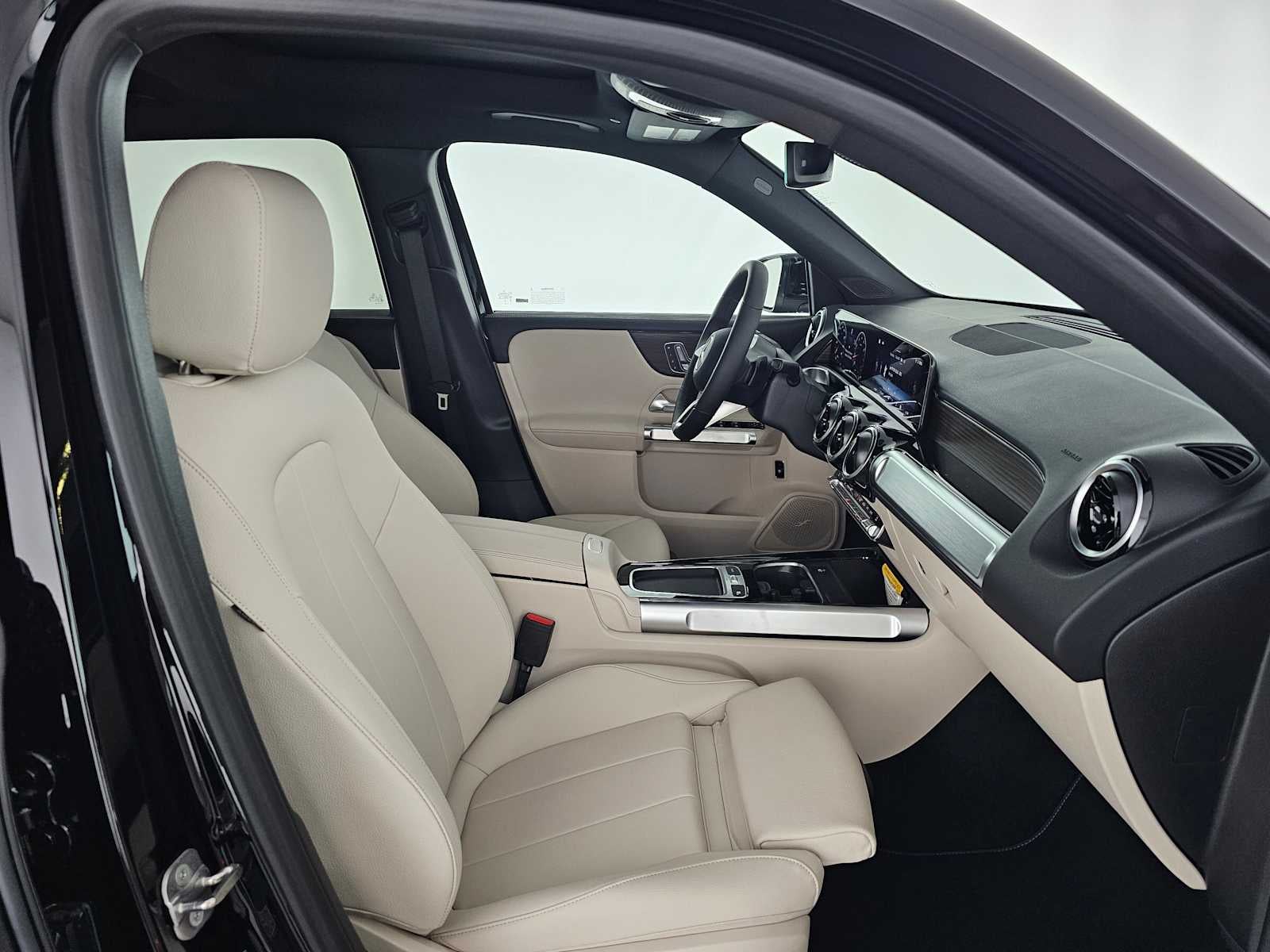 2026 Mercedes-Benz GLB 250 SUV