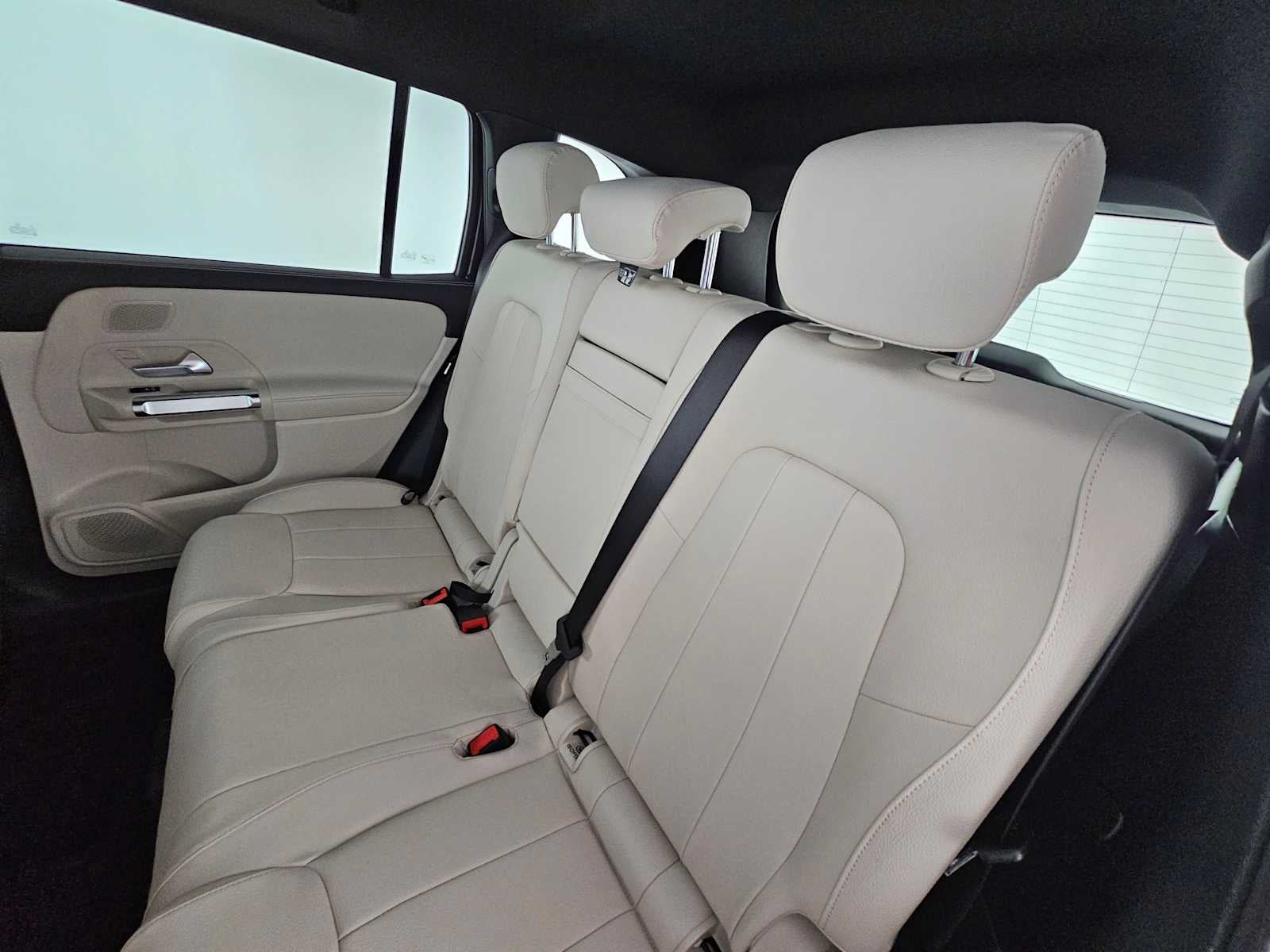 2026 Mercedes-Benz GLB 250 SUV