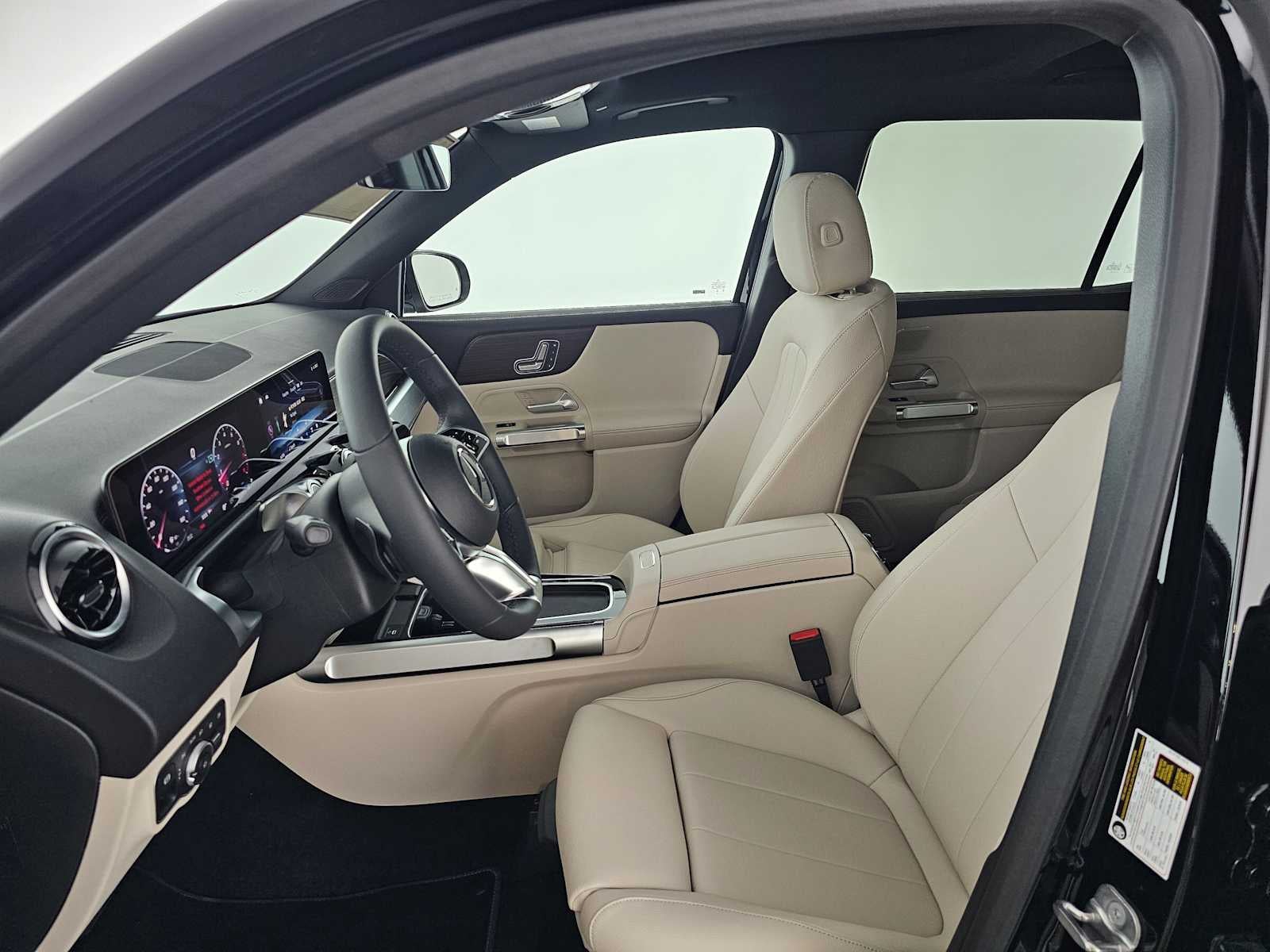 2026 Mercedes-Benz GLB 250 SUV