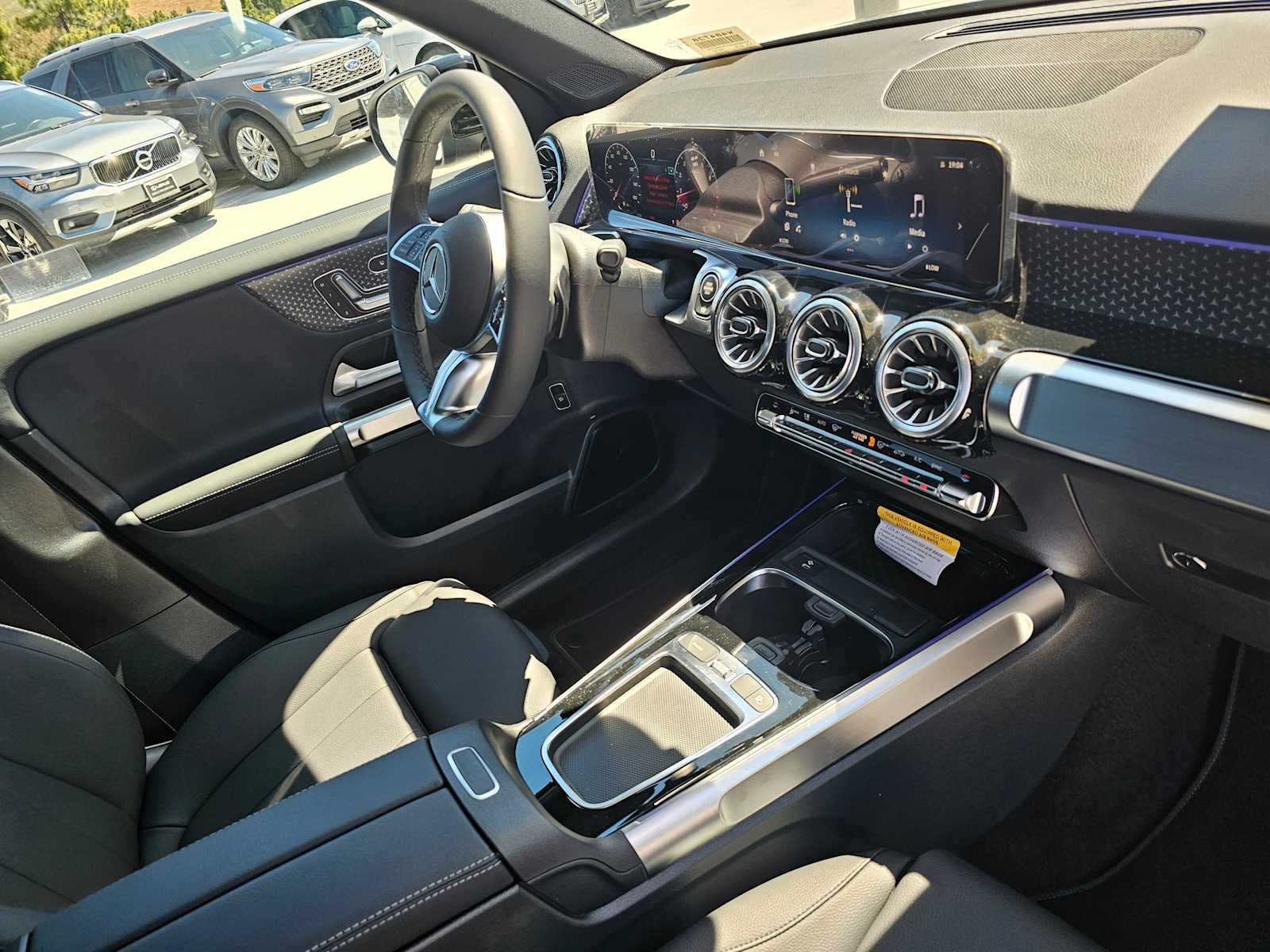 2026 Mercedes-Benz GLB 250 SUV