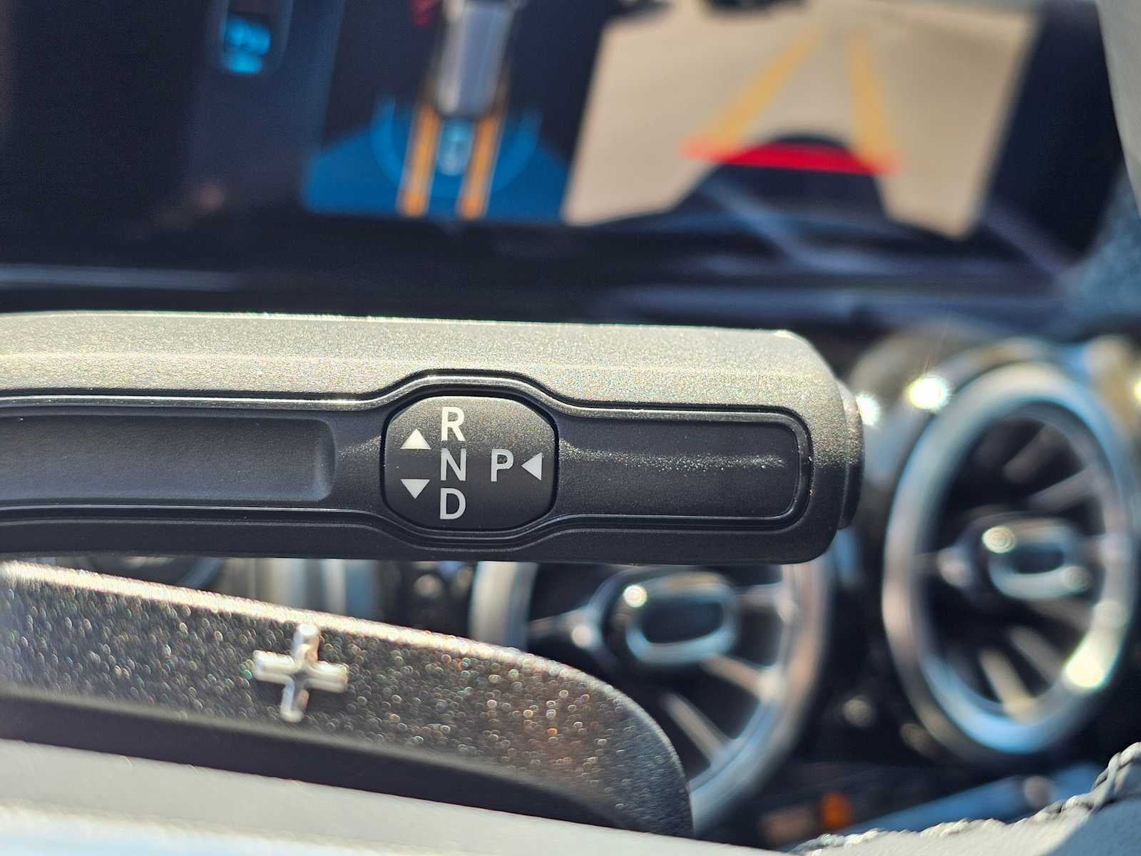 2026 Mercedes-Benz GLB 250 SUV