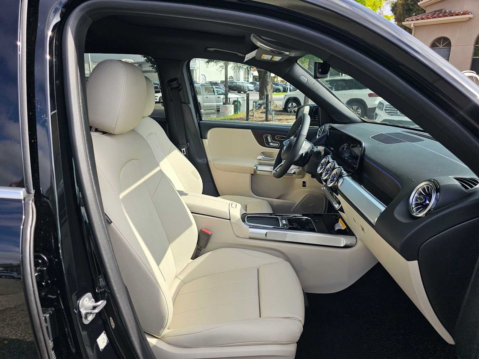 2026 Mercedes-Benz GLB 250 SUV