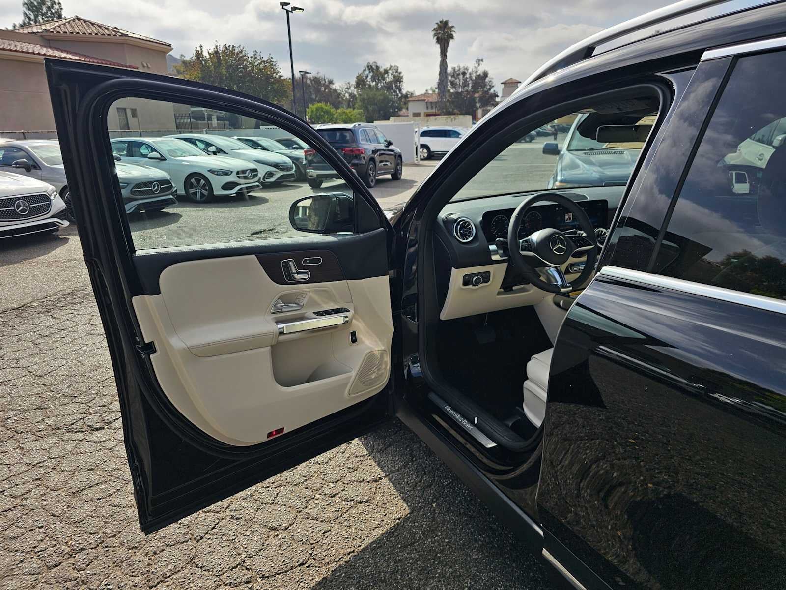 2026 Mercedes-Benz GLB 250 SUV