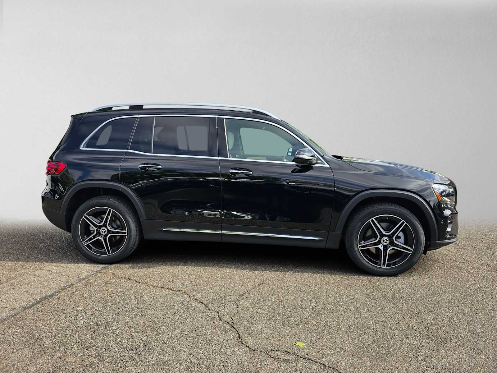 2026 Mercedes-Benz GLB 250 SUV