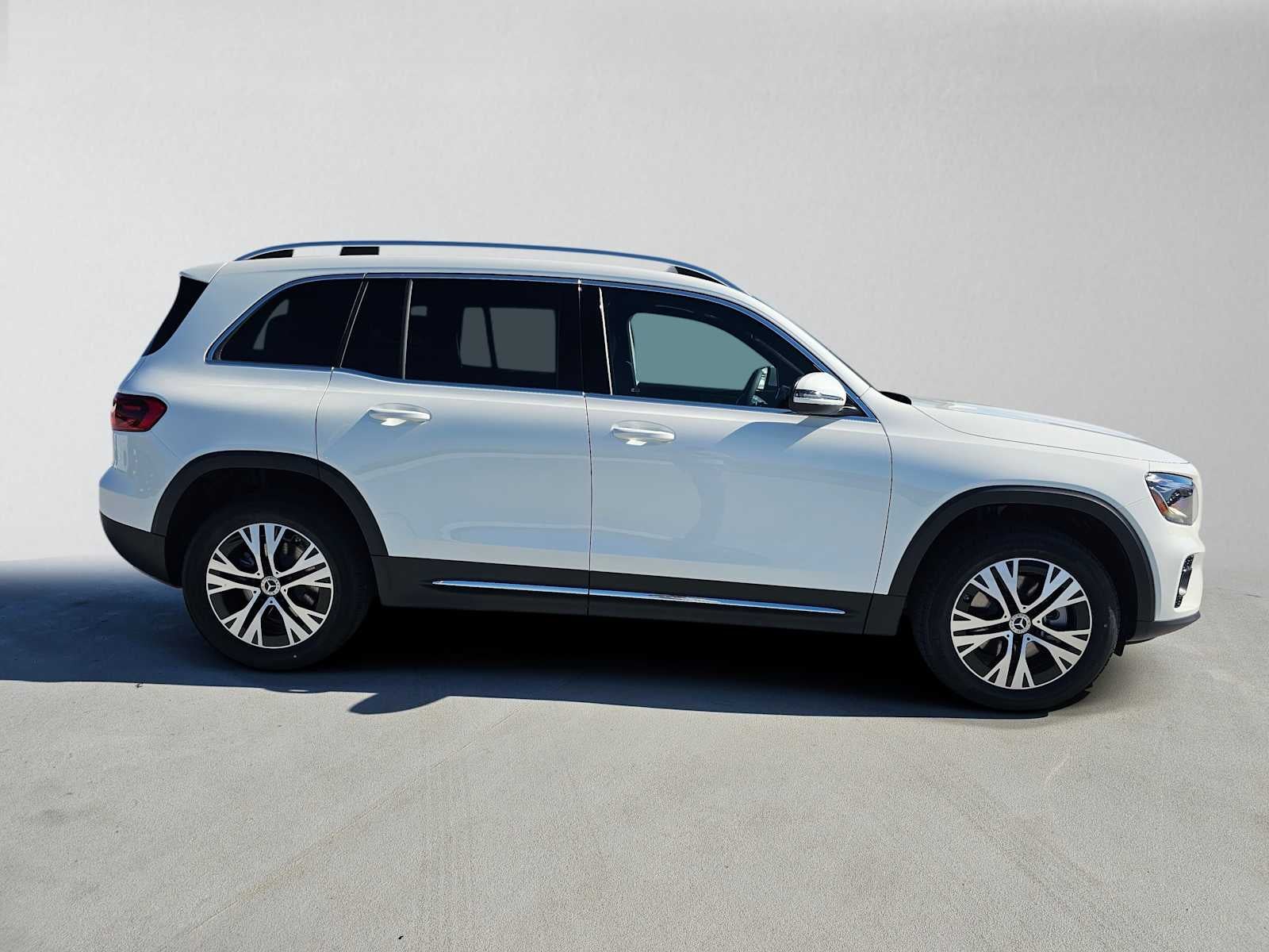 2026 Mercedes-Benz GLB 250 SUV