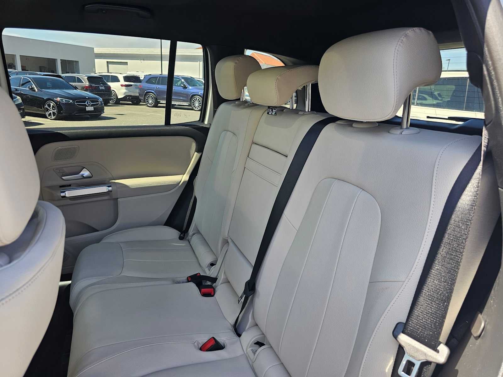 2026 Mercedes-Benz GLB 250 SUV