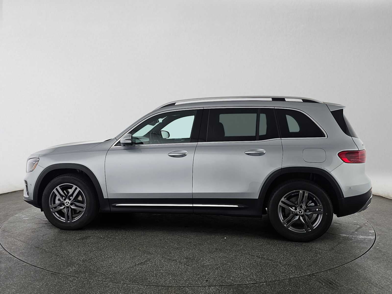 2026 Mercedes-Benz GLB 250 SUV