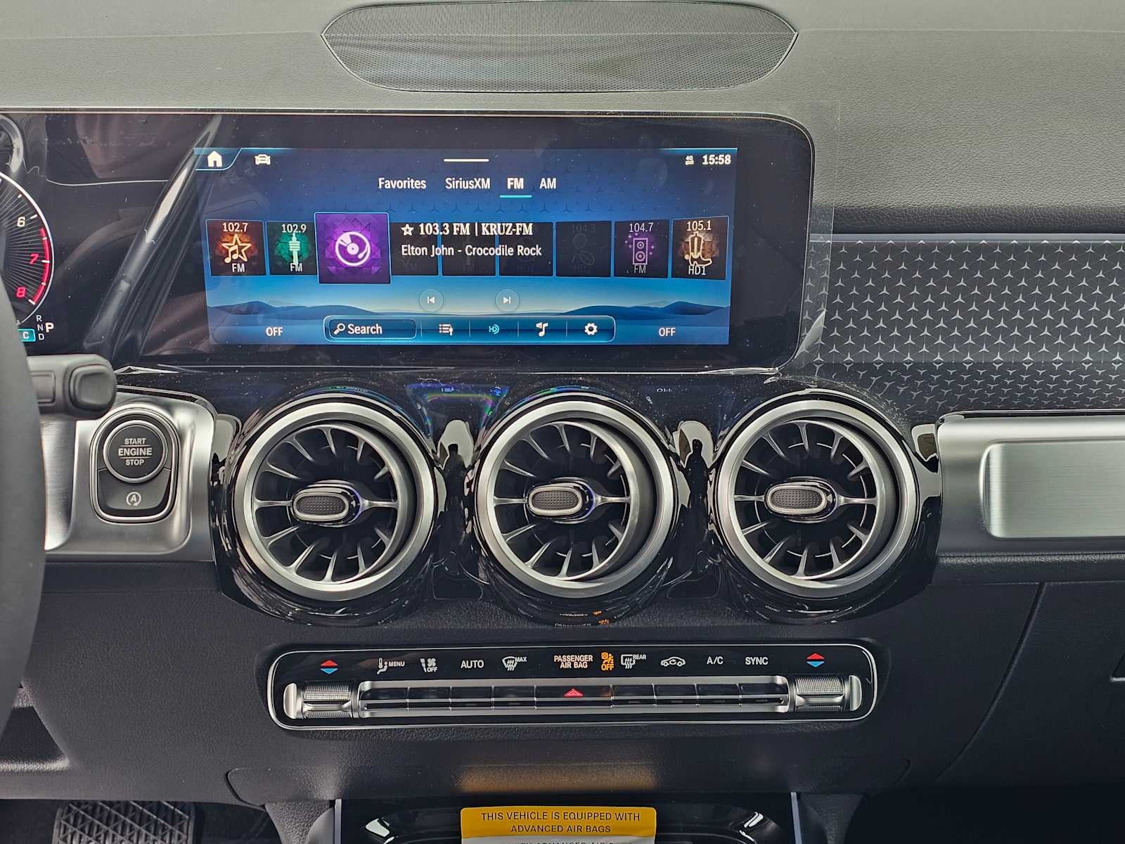 2026 Mercedes-Benz GLB 250 SUV