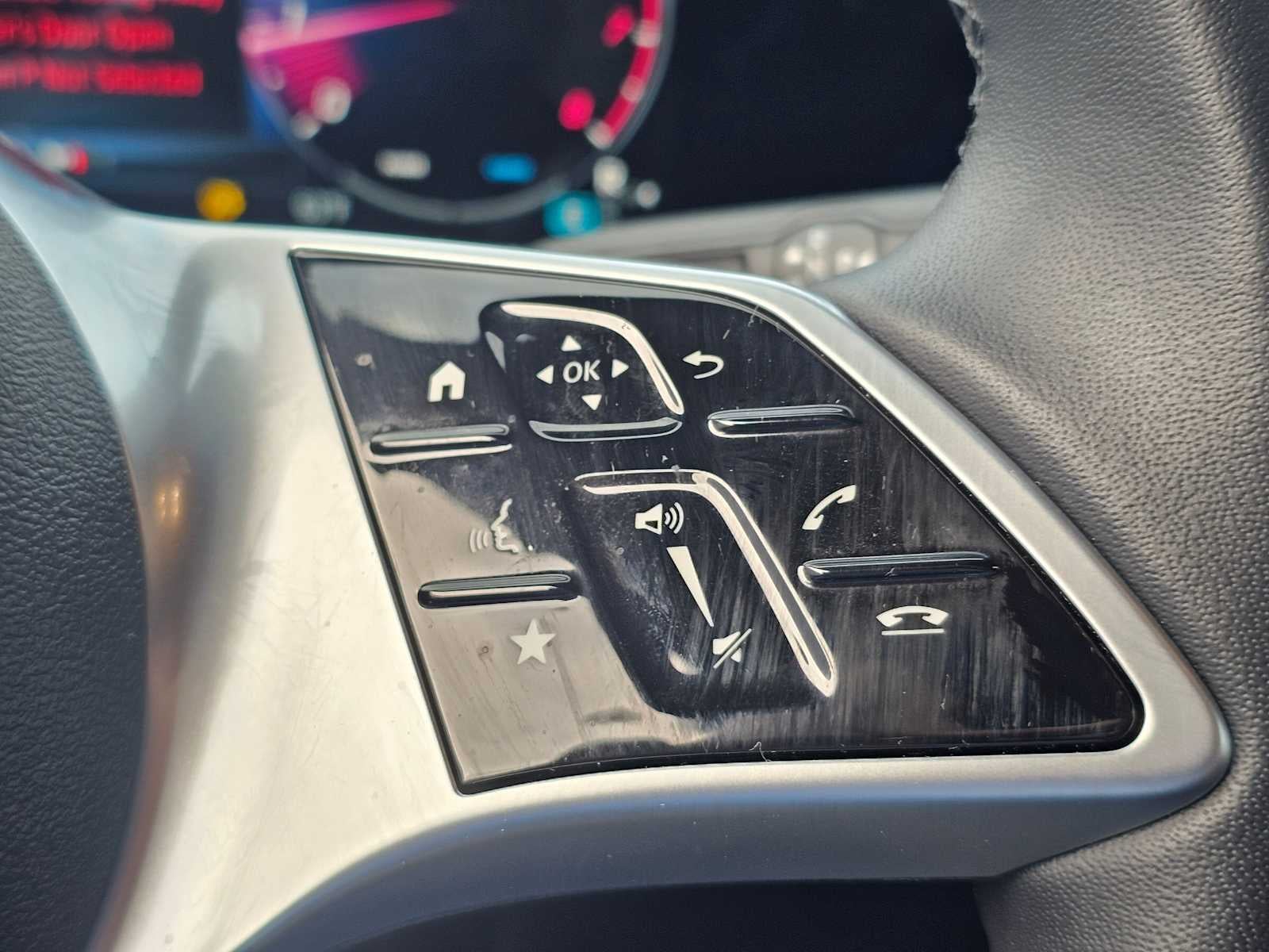 2026 Mercedes-Benz GLB 250 SUV