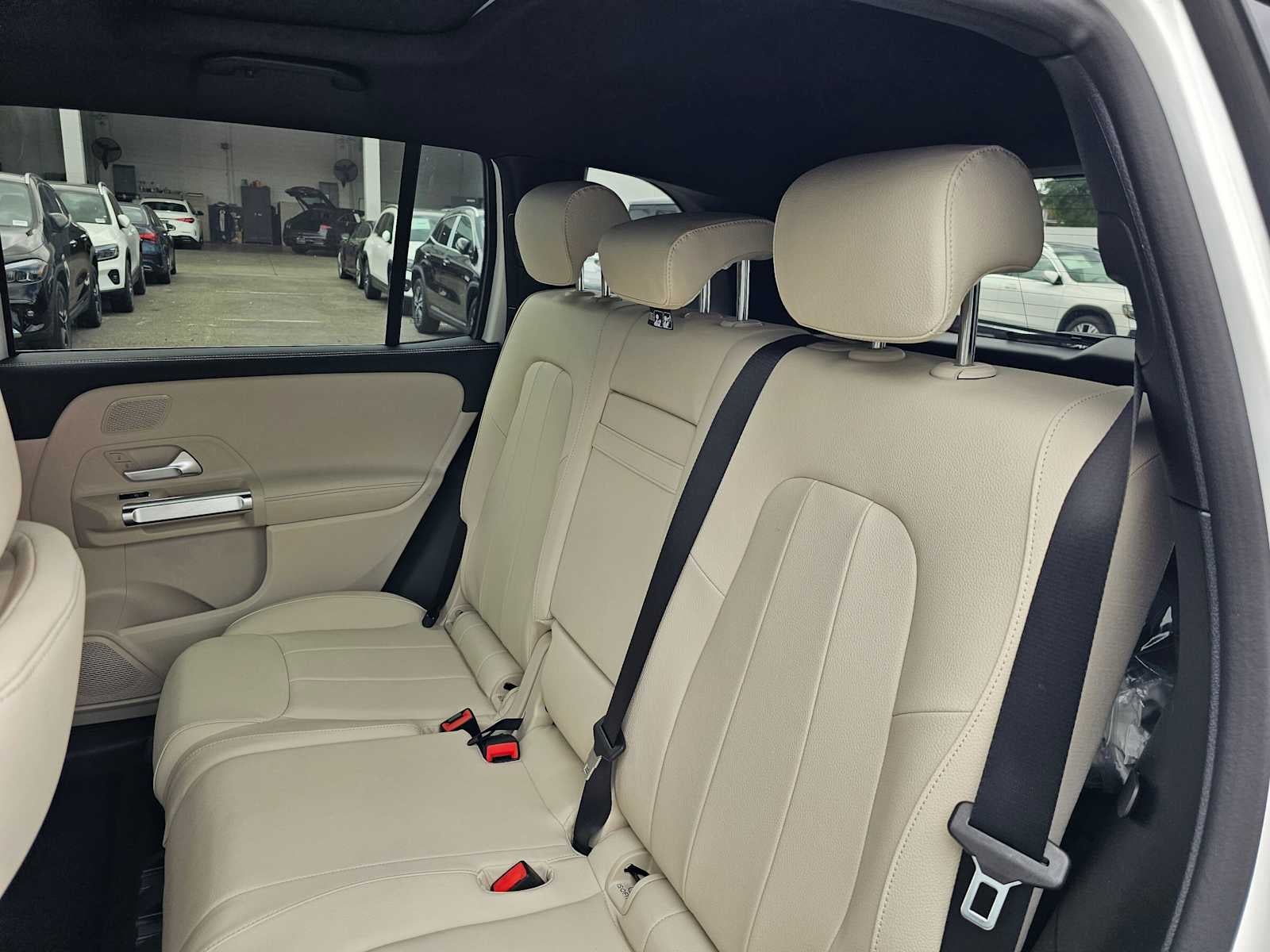 2026 Mercedes-Benz GLB 250 SUV
