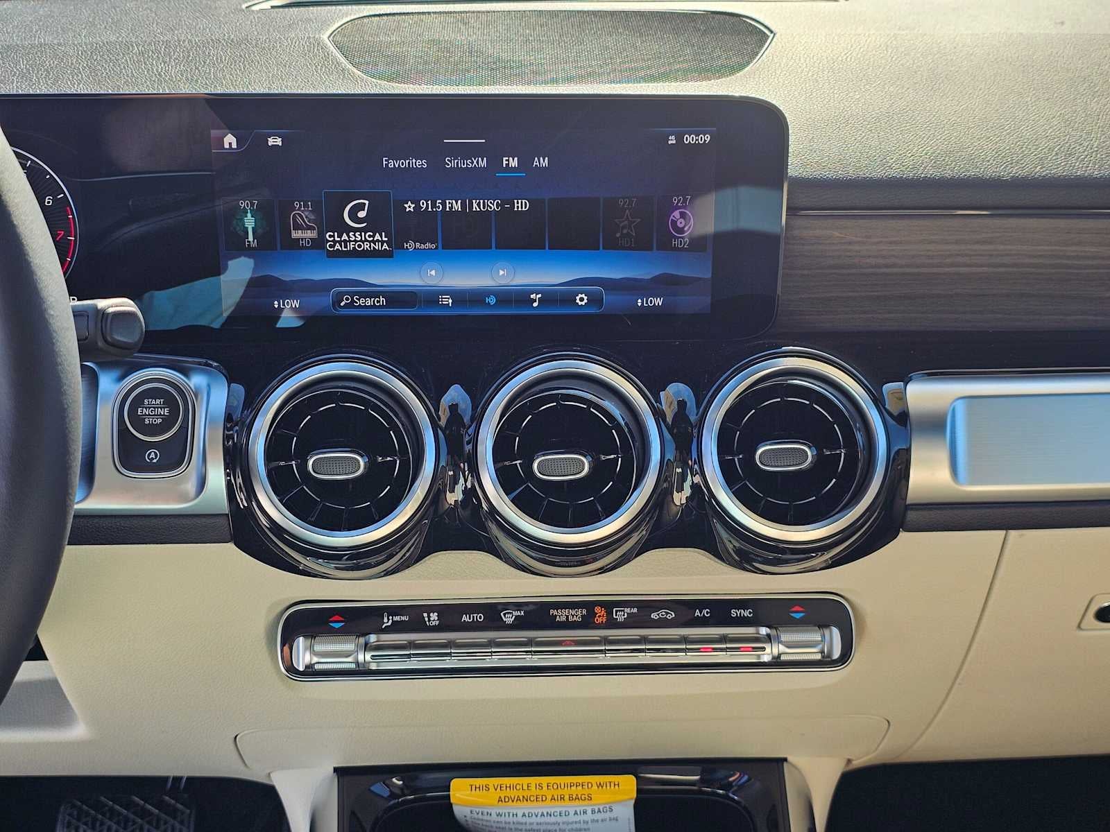 2026 Mercedes-Benz GLB 250 SUV