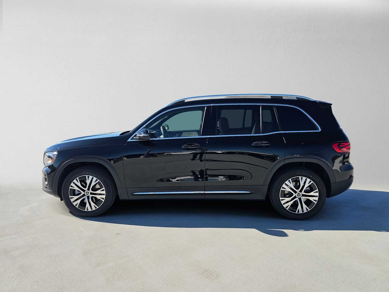 2026 Mercedes-Benz GLB 250 SUV
