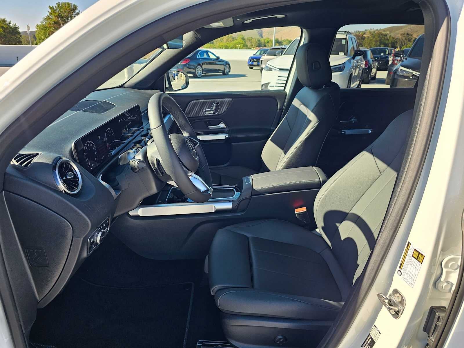 2026 Mercedes-Benz GLB 250 SUV