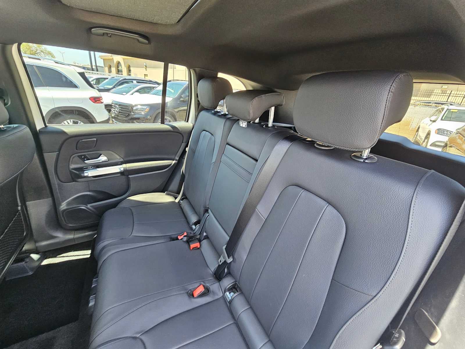 2026 Mercedes-Benz GLB 250 SUV