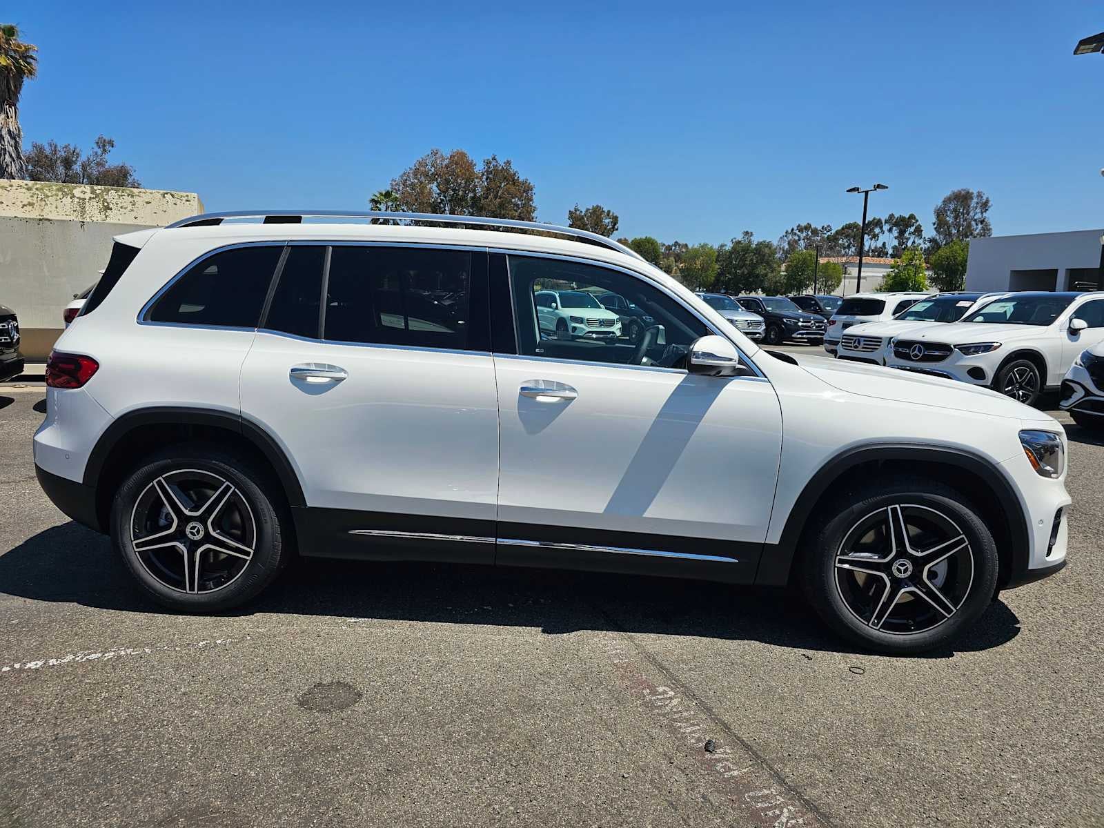 2026 Mercedes-Benz GLB 250 SUV