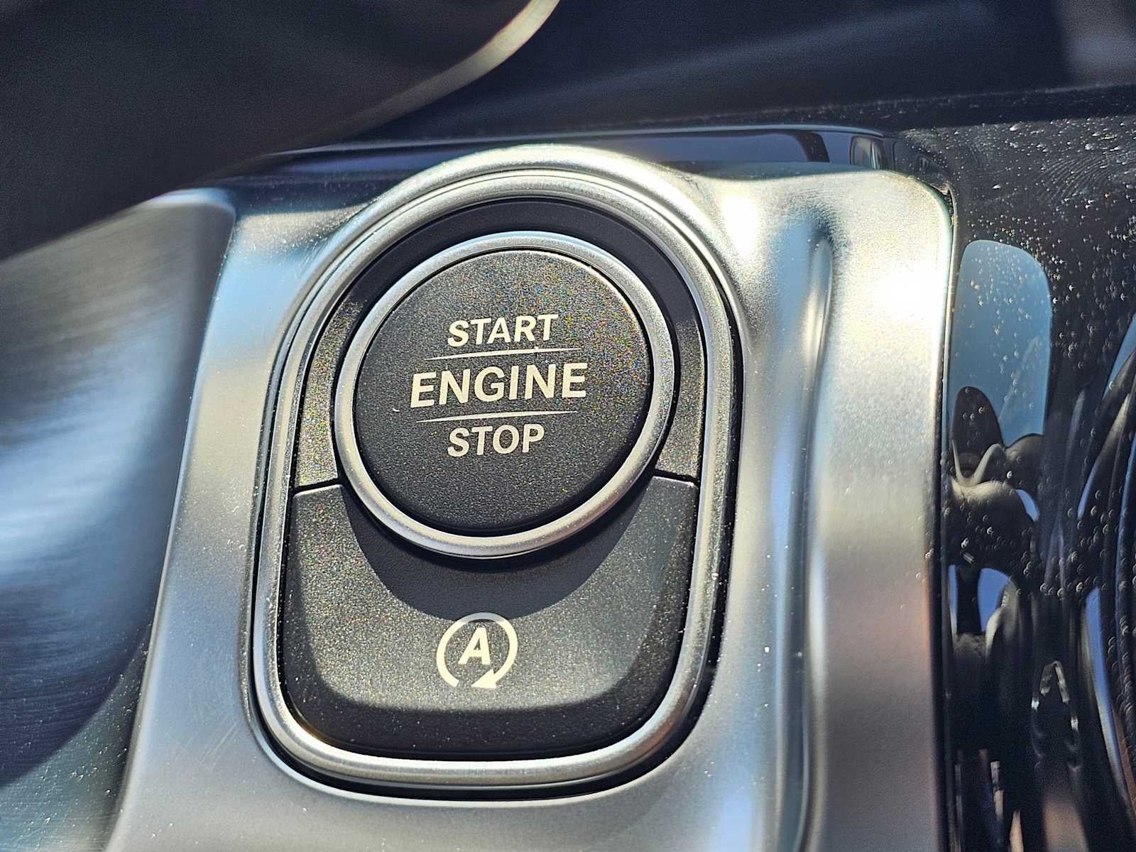 2026 Mercedes-Benz GLB 250 SUV