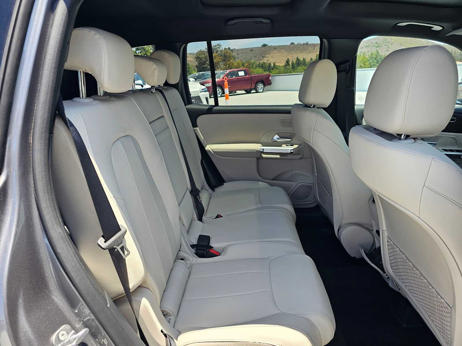 2026 Mercedes-Benz GLB 250 SUV