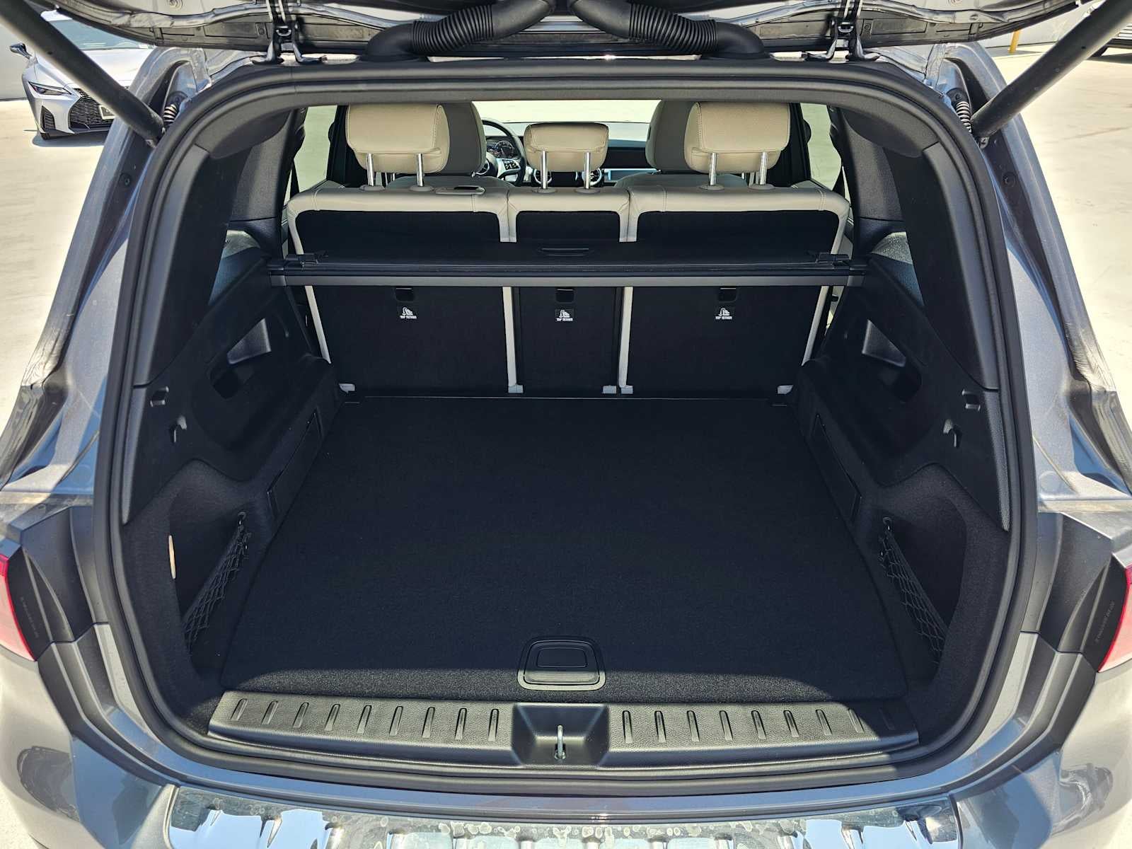 2026 Mercedes-Benz GLB 250 SUV