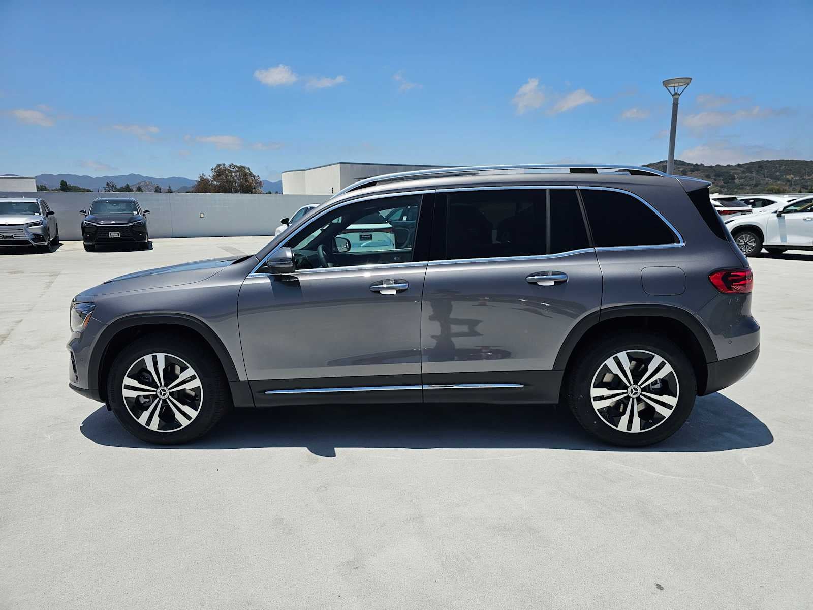 2026 Mercedes-Benz GLB 250 SUV