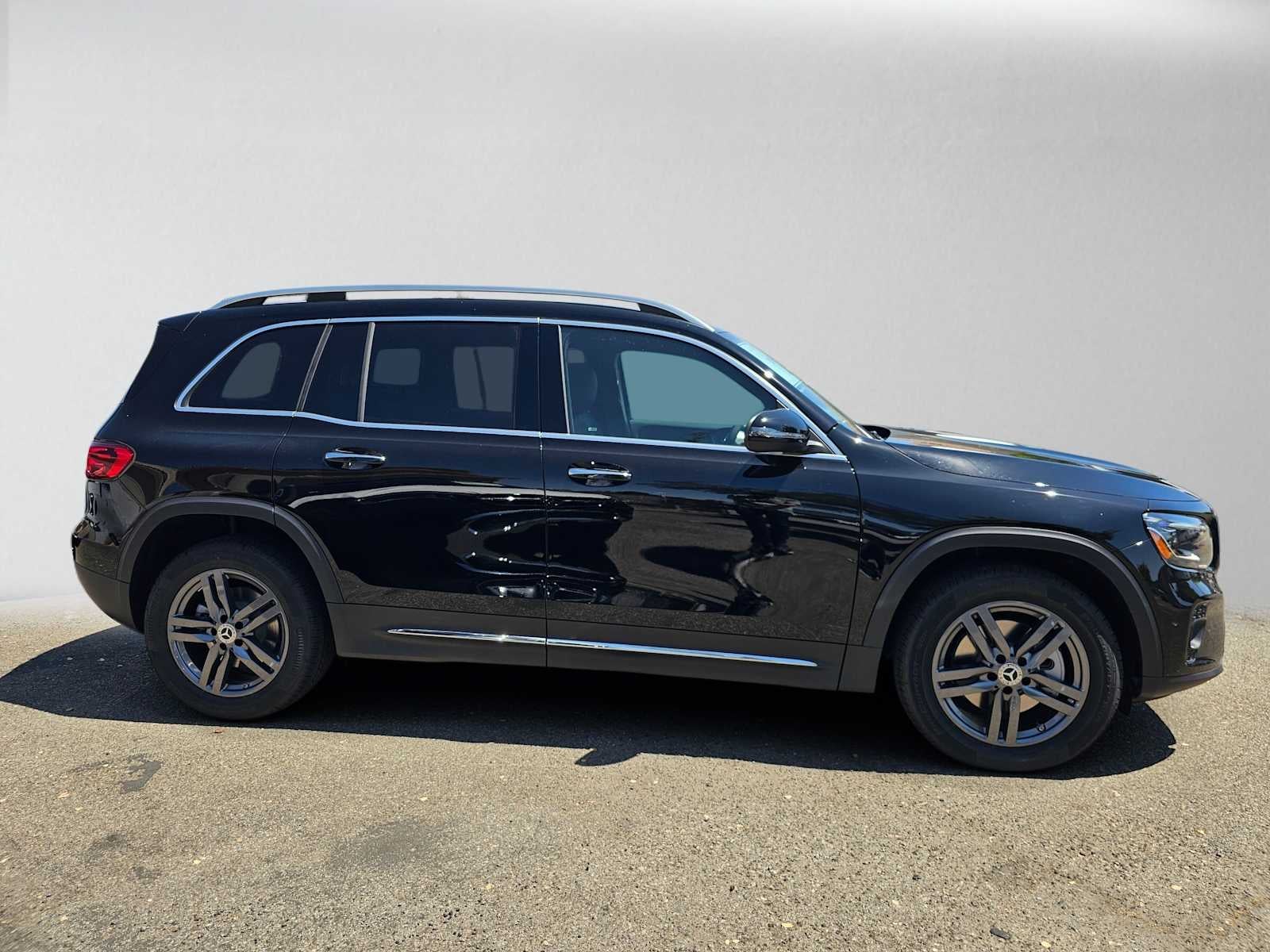 2026 Mercedes-Benz GLB 250 SUV