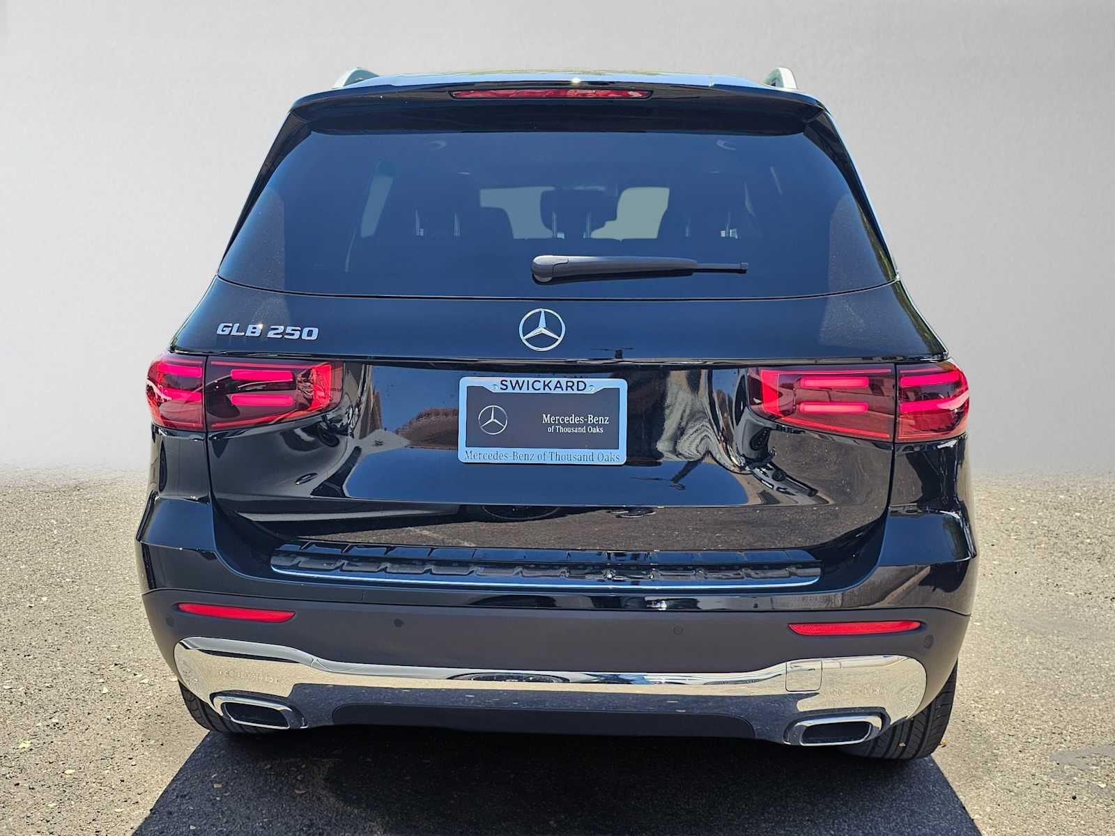 2026 Mercedes-Benz GLB 250 SUV