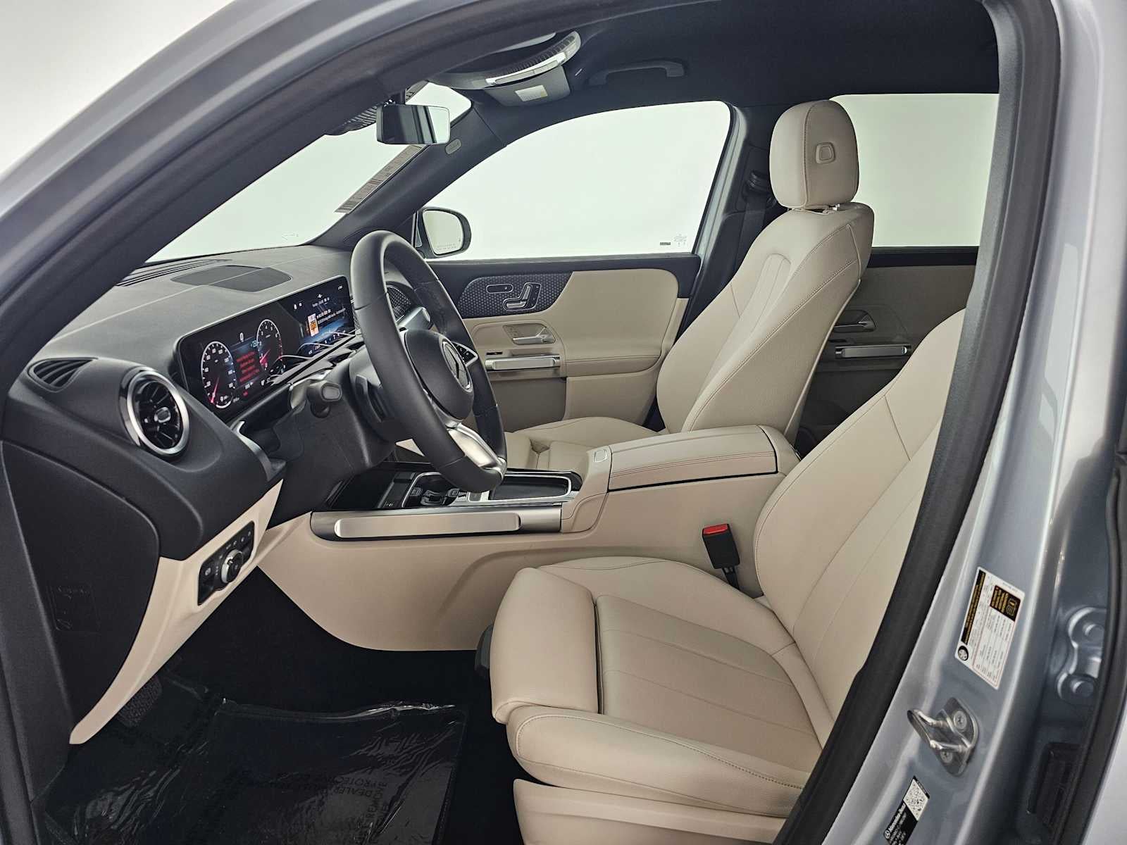 2026 Mercedes-Benz GLB 250 SUV