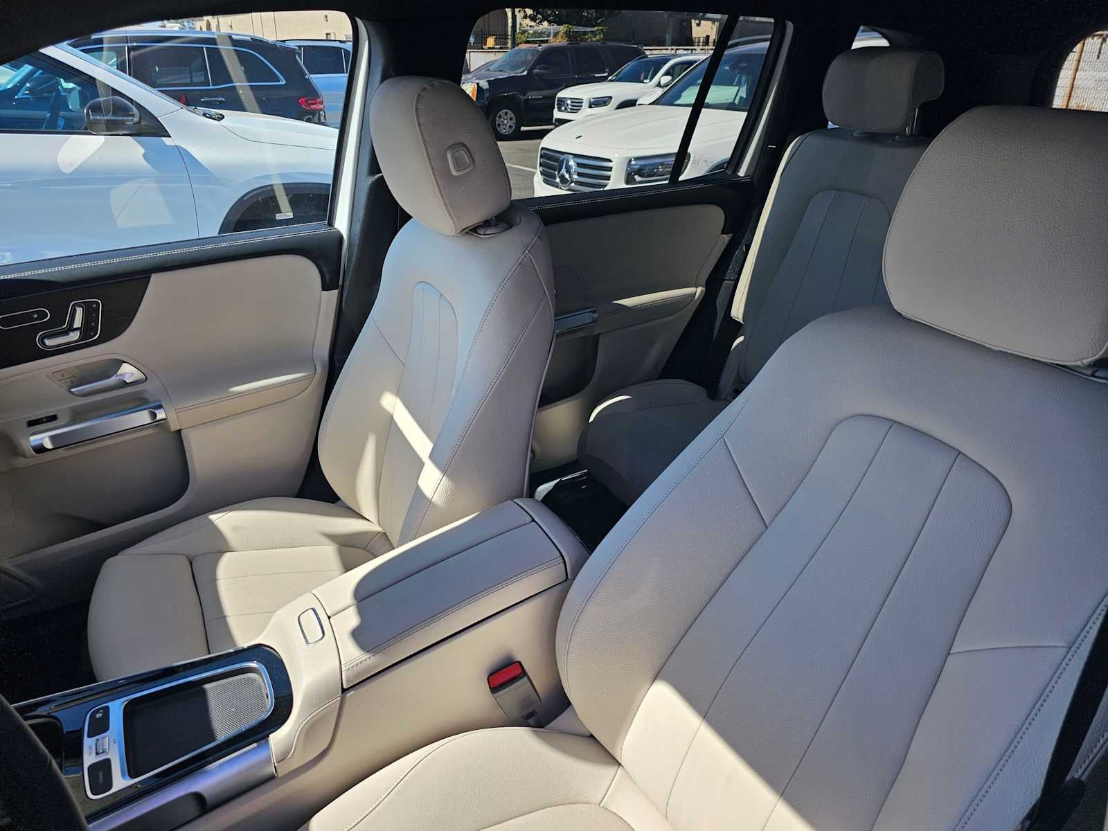 2026 Mercedes-Benz GLB 250 SUV
