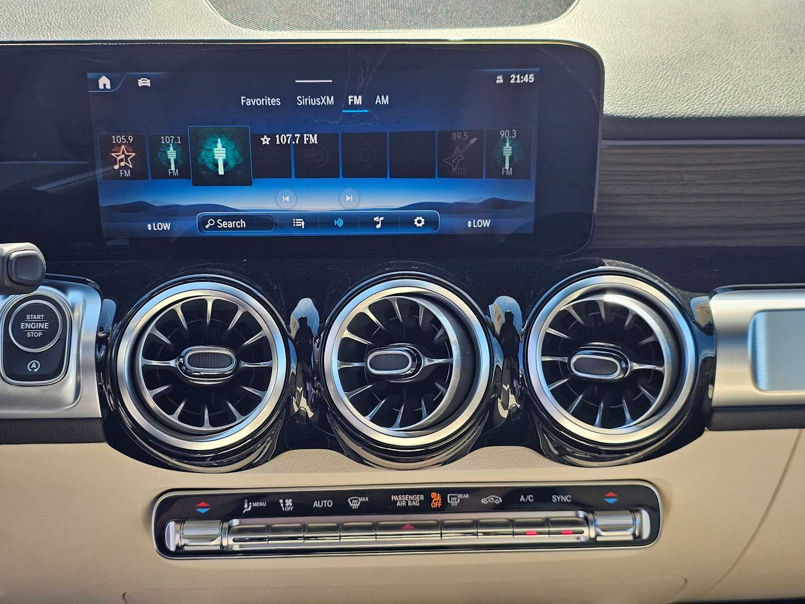 2026 Mercedes-Benz GLB 250 SUV