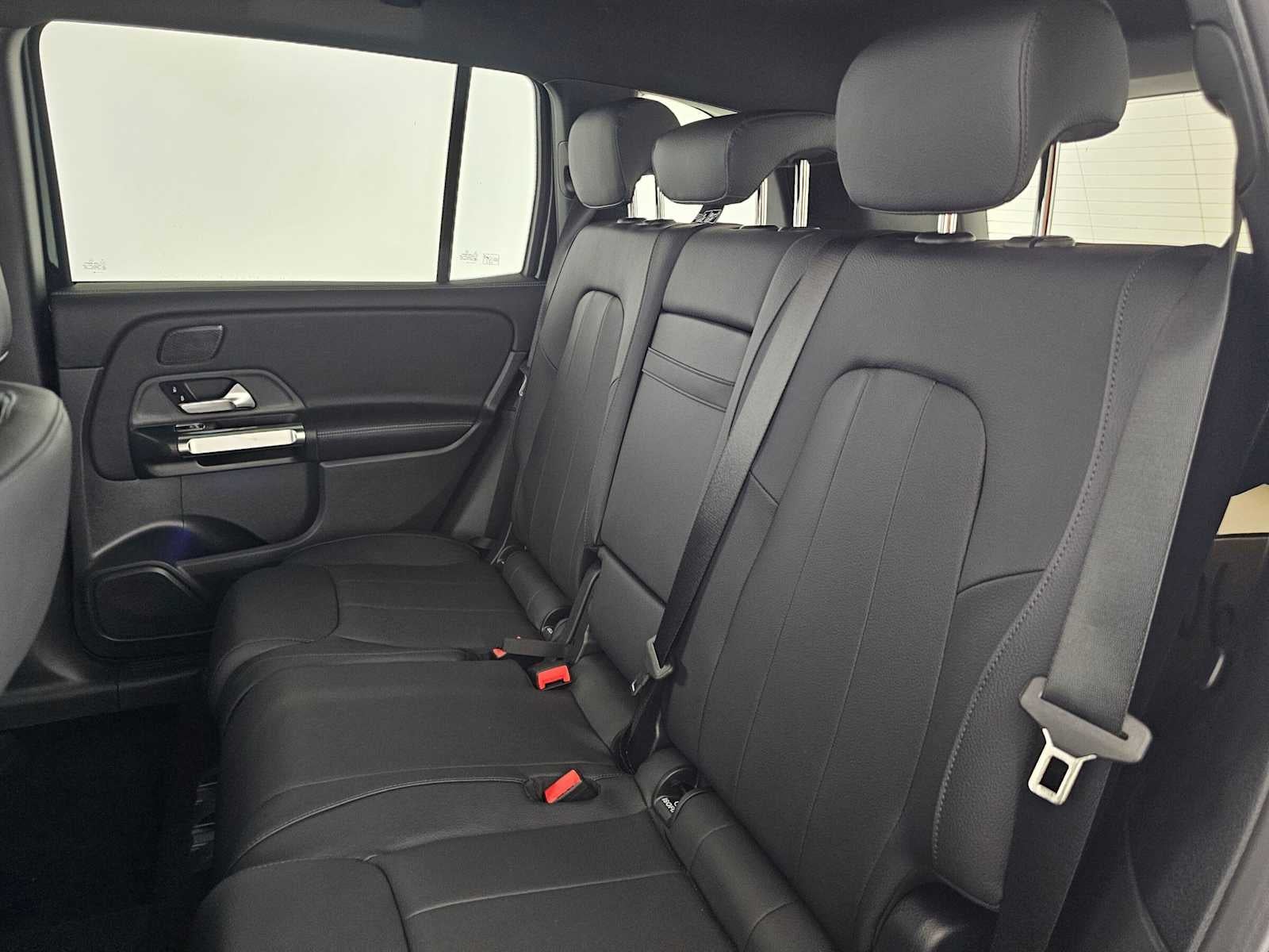 2026 Mercedes-Benz GLB 250 SUV