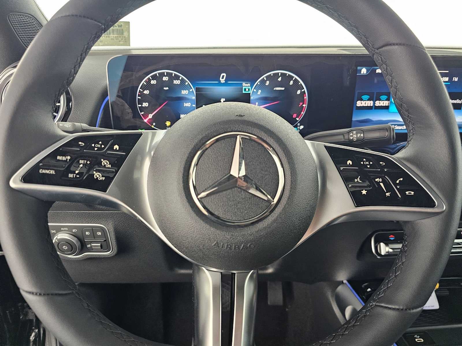 2026 Mercedes-Benz GLB 250 SUV