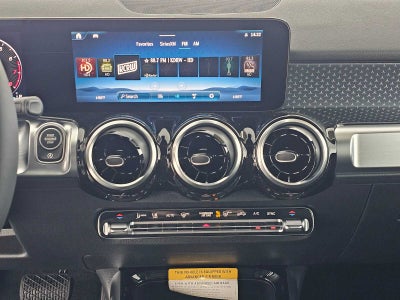 2026 Mercedes-Benz GLB 250 SUV