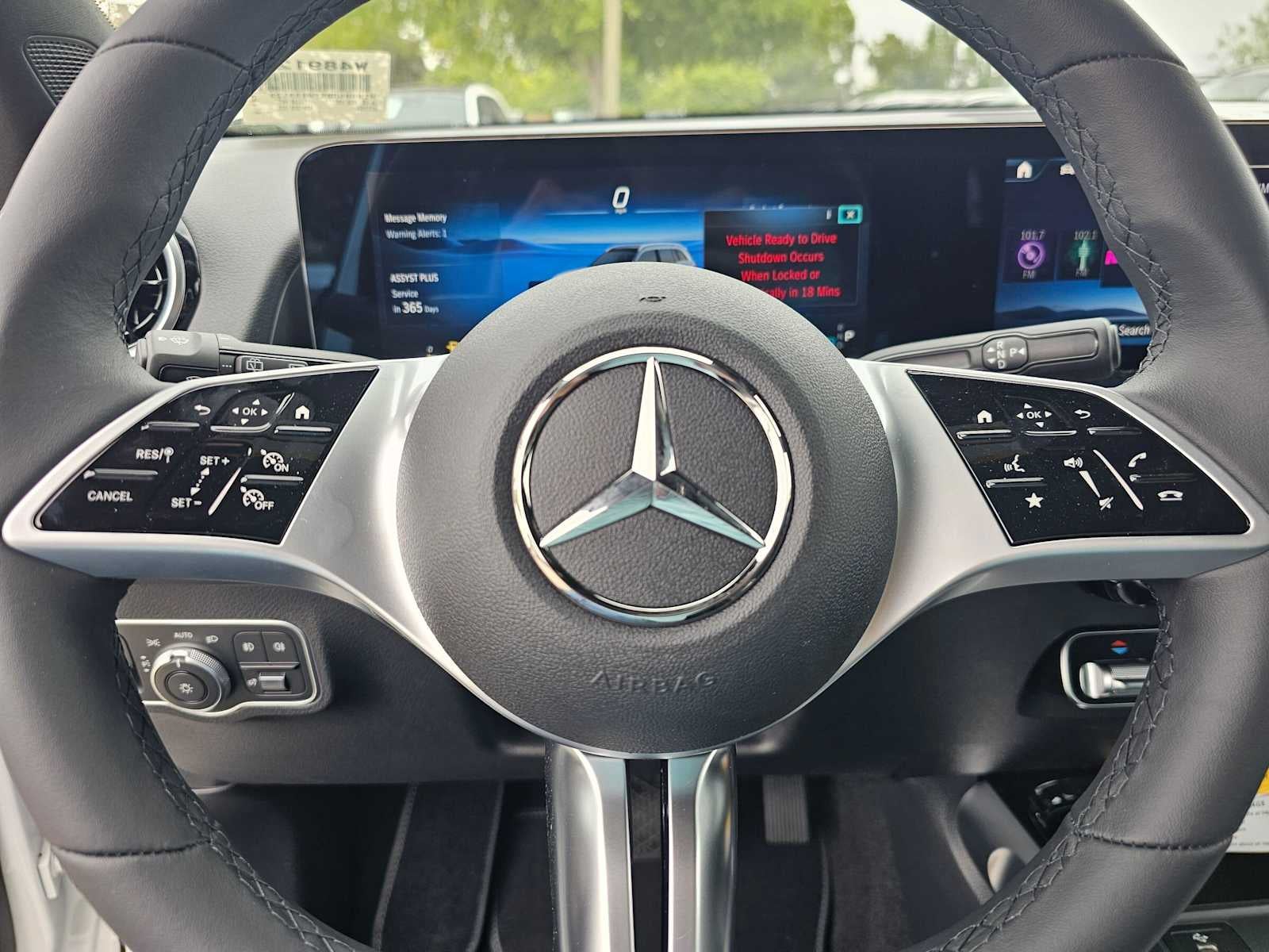2026 Mercedes-Benz GLB 250 SUV