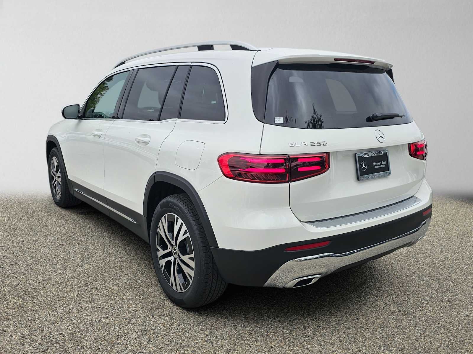 2026 Mercedes-Benz GLB 250 SUV