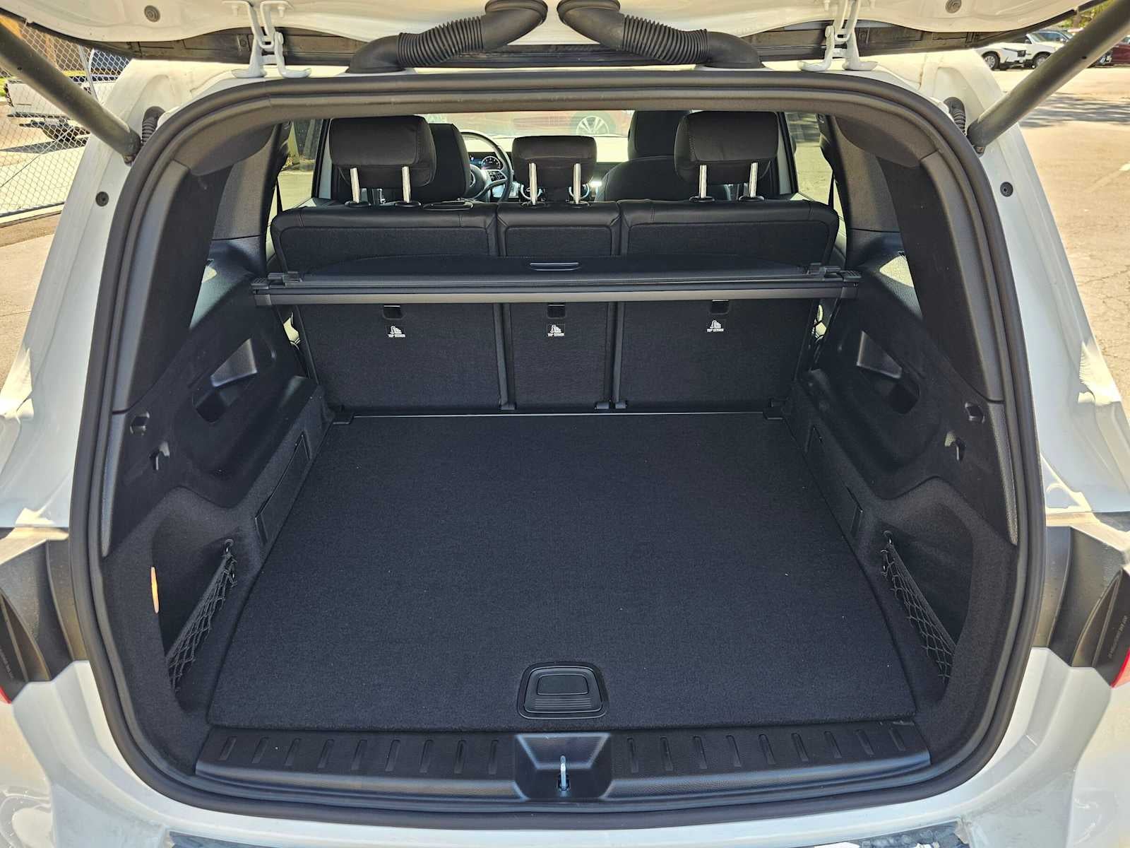 2026 Mercedes-Benz GLB 250 SUV
