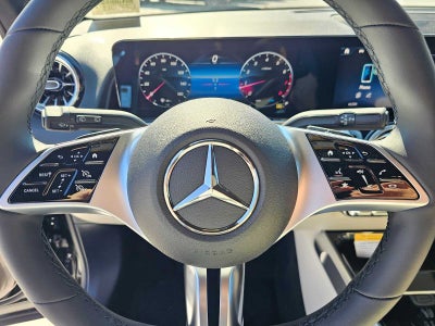 2026 Mercedes-Benz GLB 250 SUV