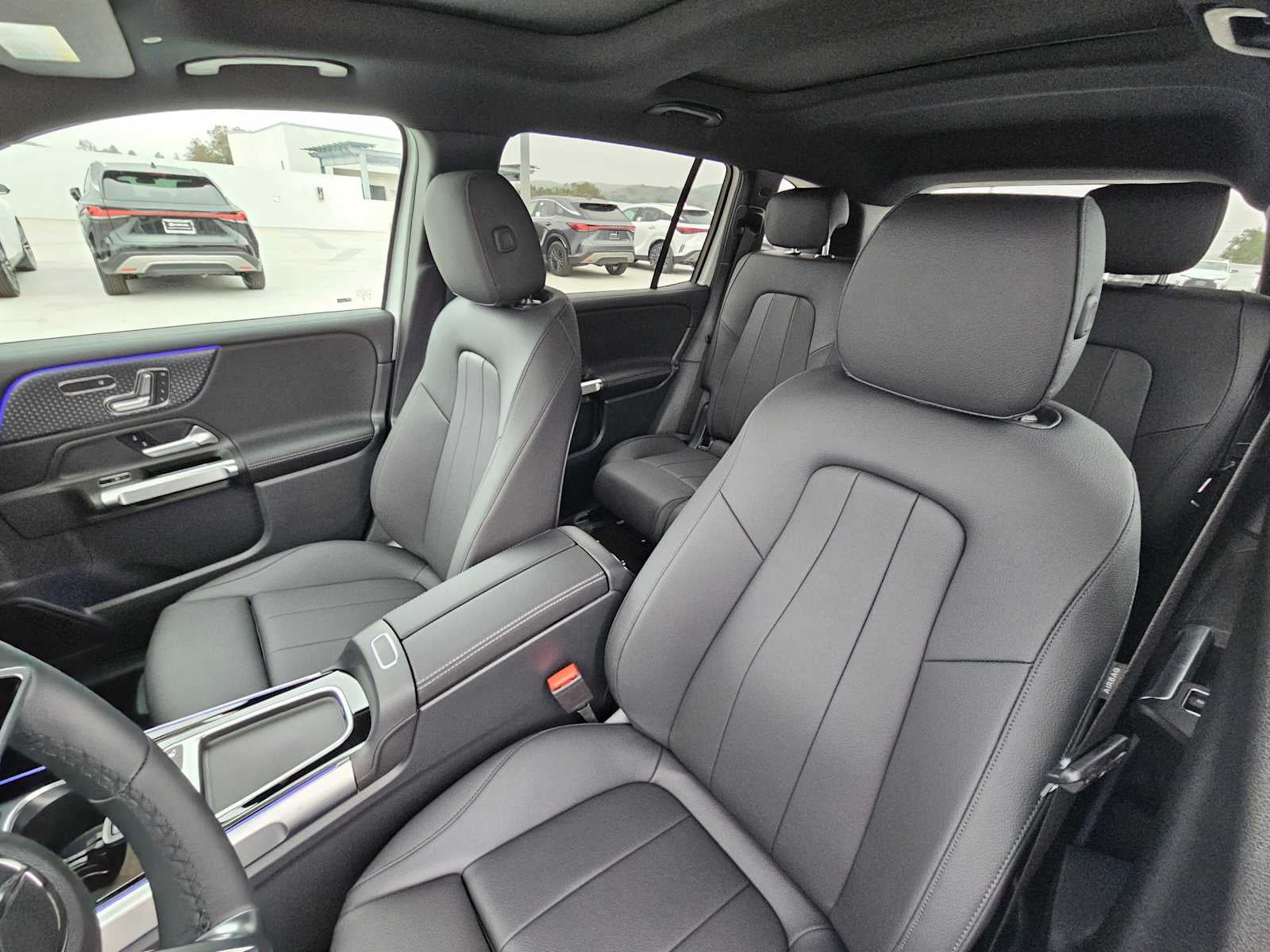 2026 Mercedes-Benz GLB 250 SUV