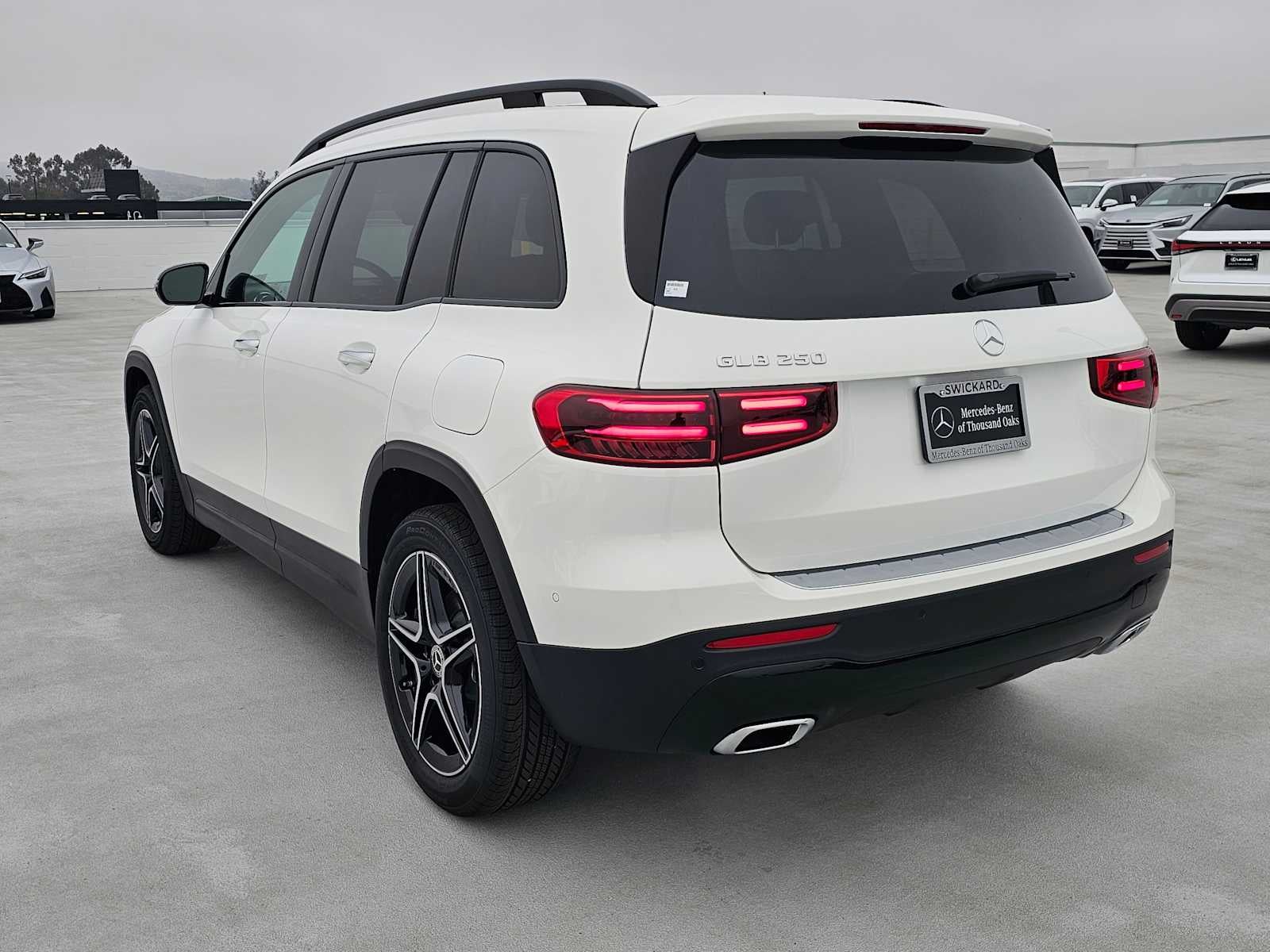 2026 Mercedes-Benz GLB 250 SUV