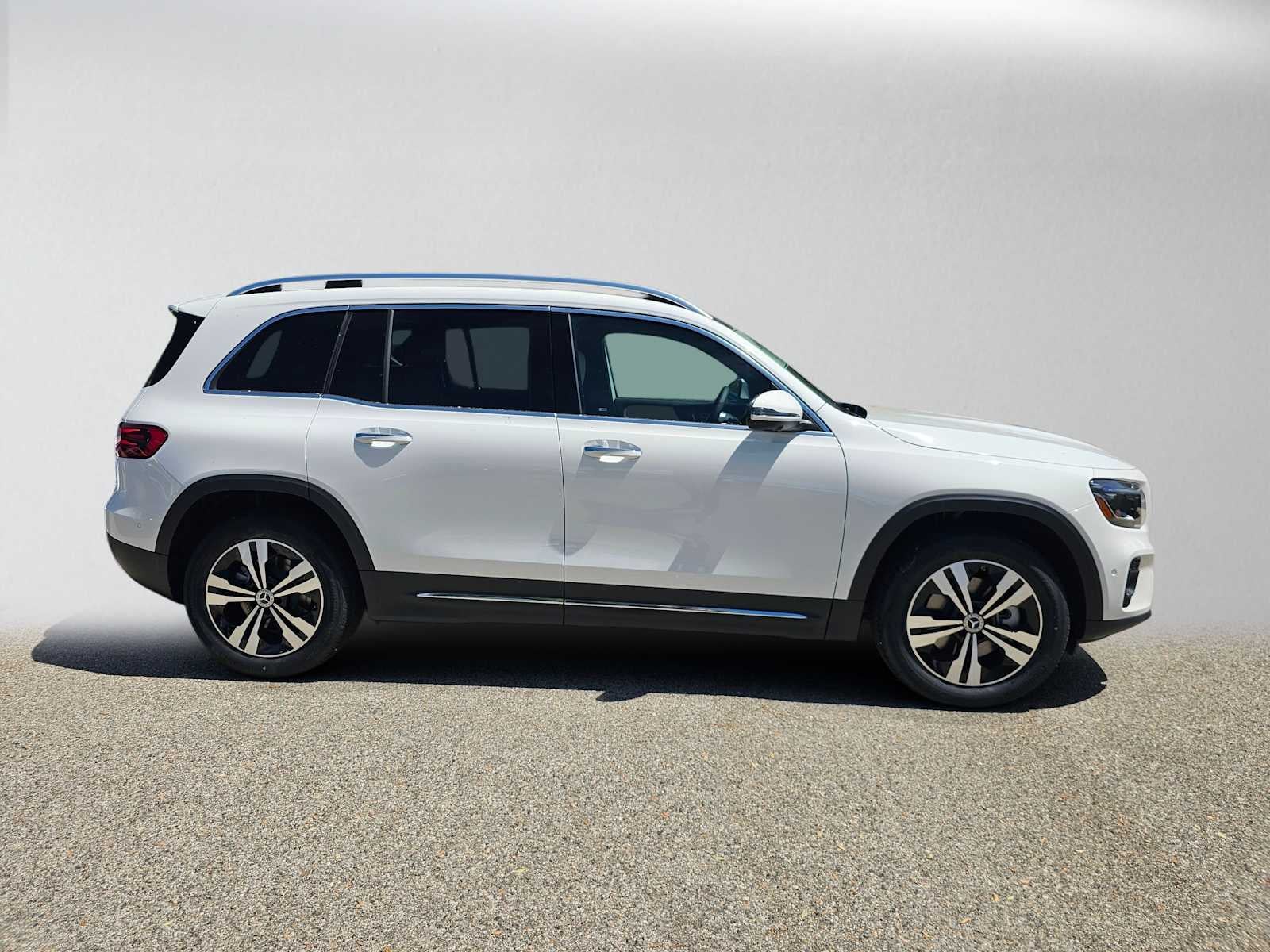 2026 Mercedes-Benz GLB 250 SUV