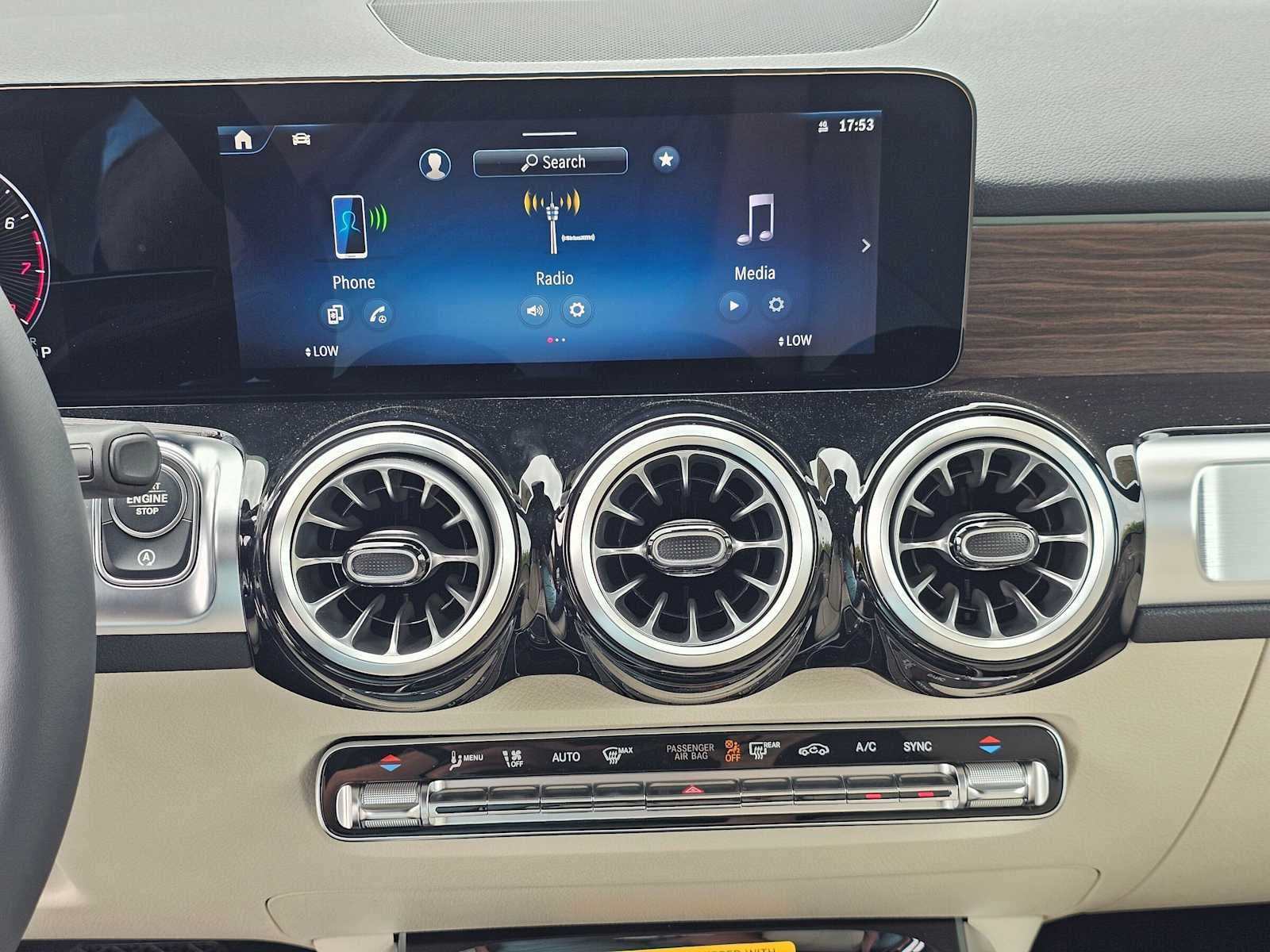 2026 Mercedes-Benz GLB 250 SUV