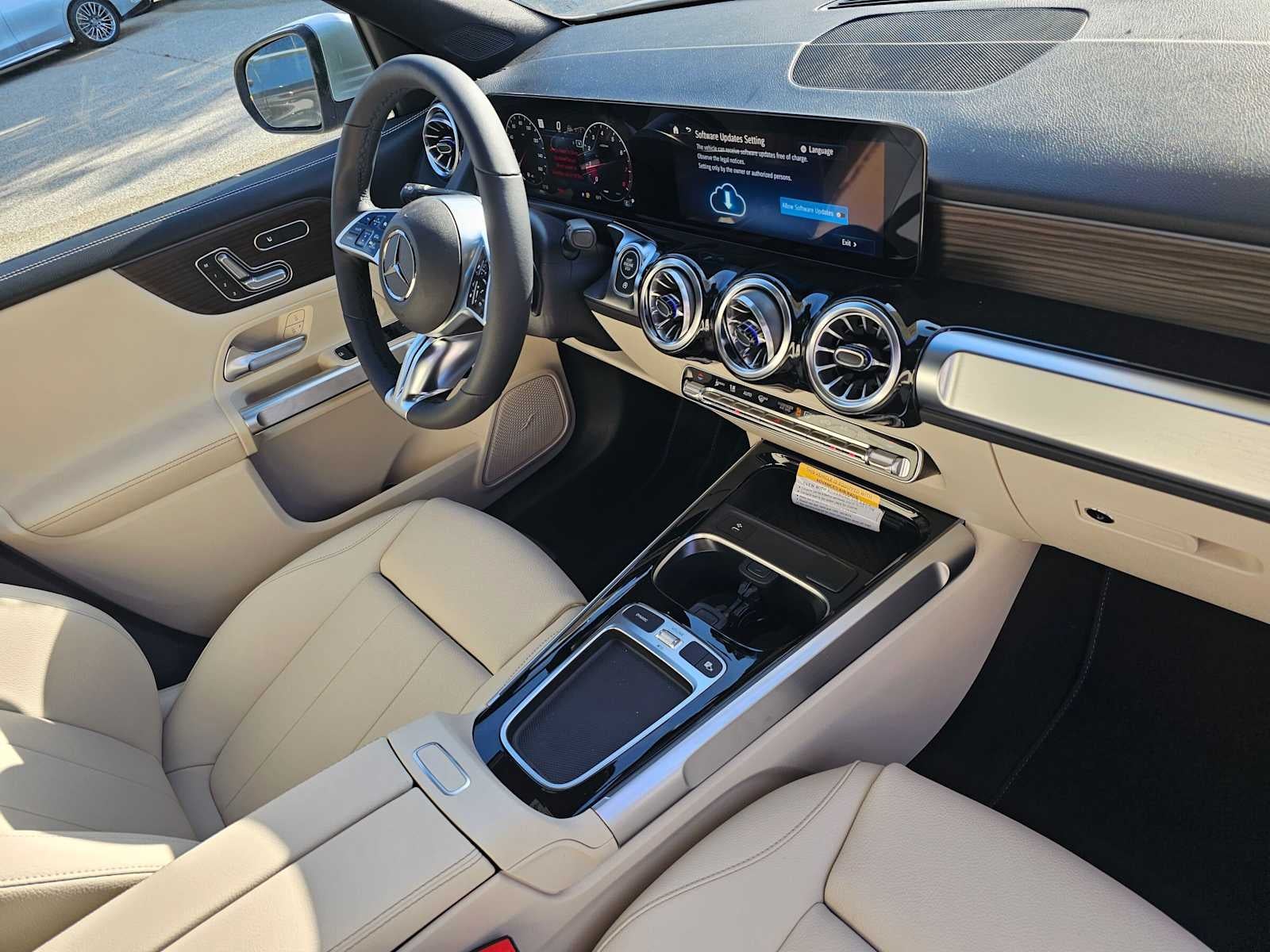 2026 Mercedes-Benz GLB 250 SUV