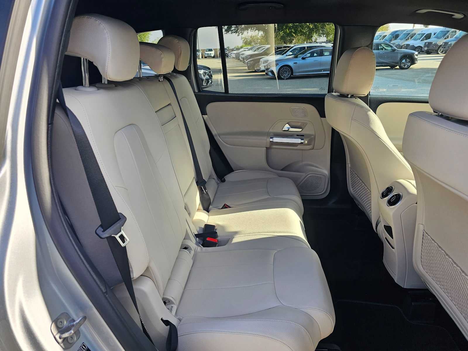 2026 Mercedes-Benz GLB 250 SUV