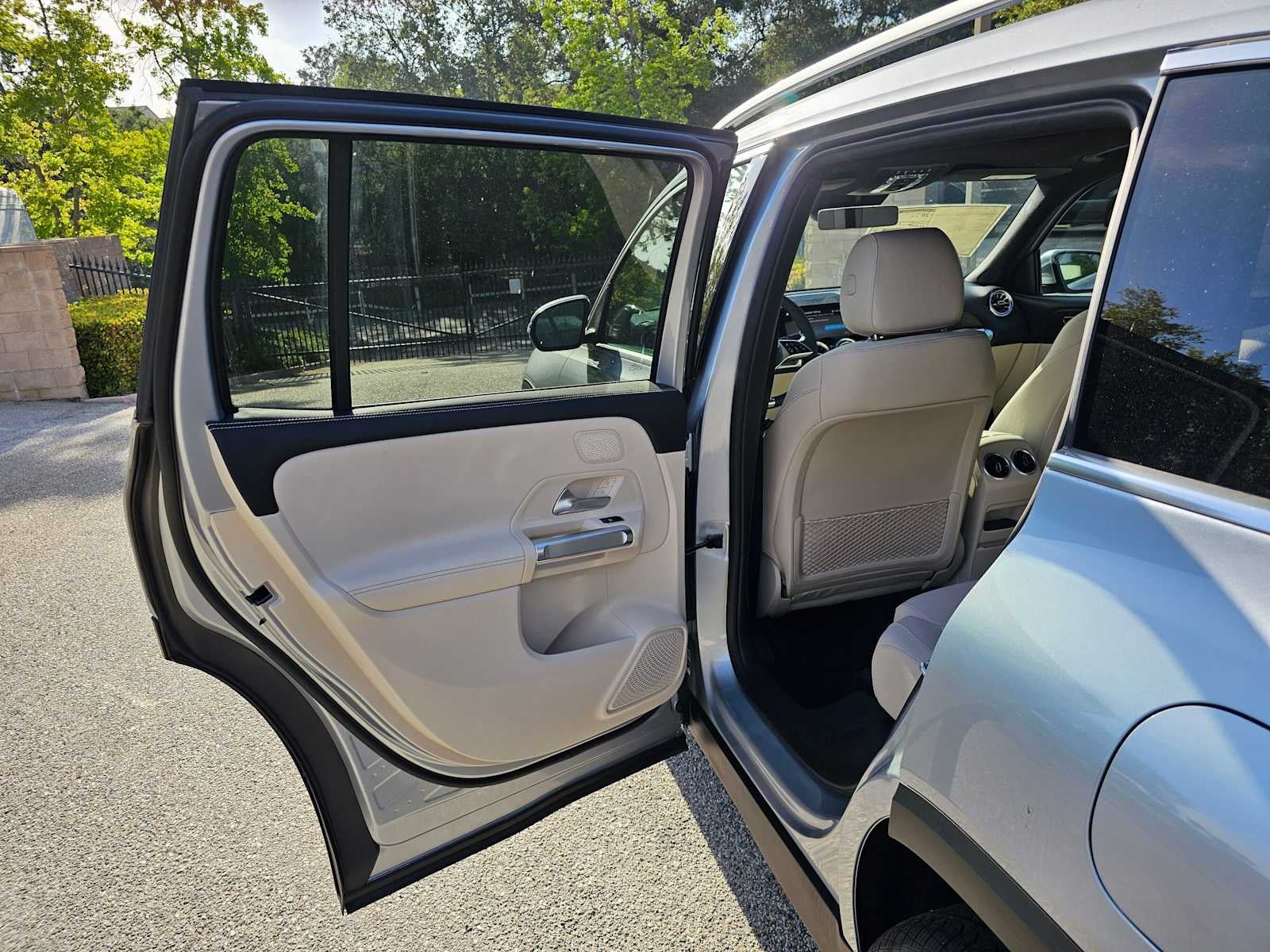 2026 Mercedes-Benz GLB 250 SUV