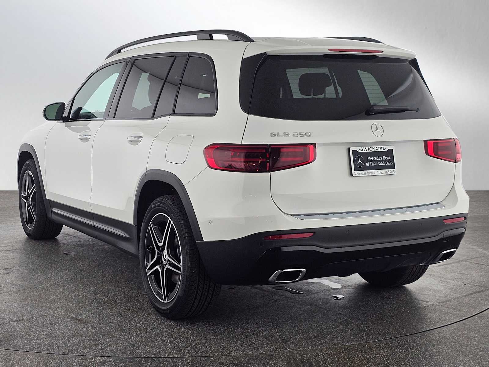 2026 Mercedes-Benz GLB 250 SUV
