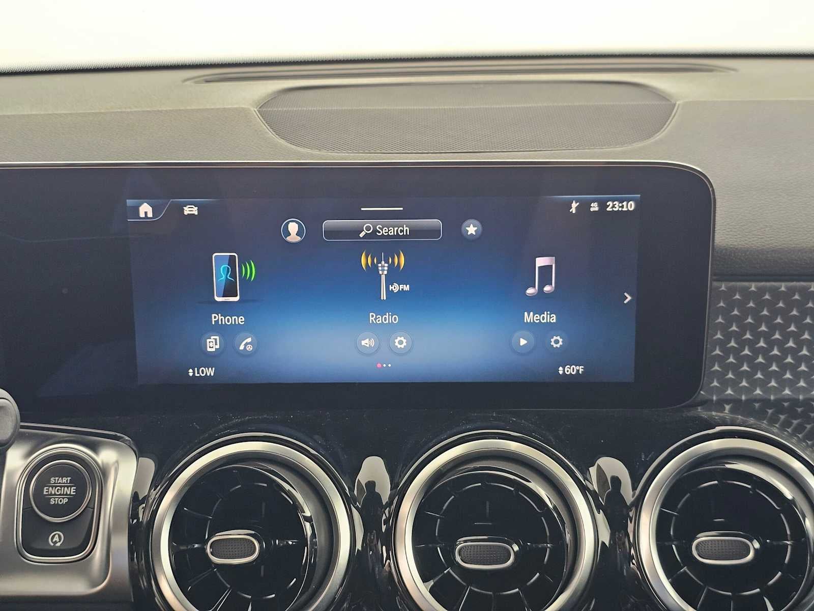 2026 Mercedes-Benz GLB 250 SUV